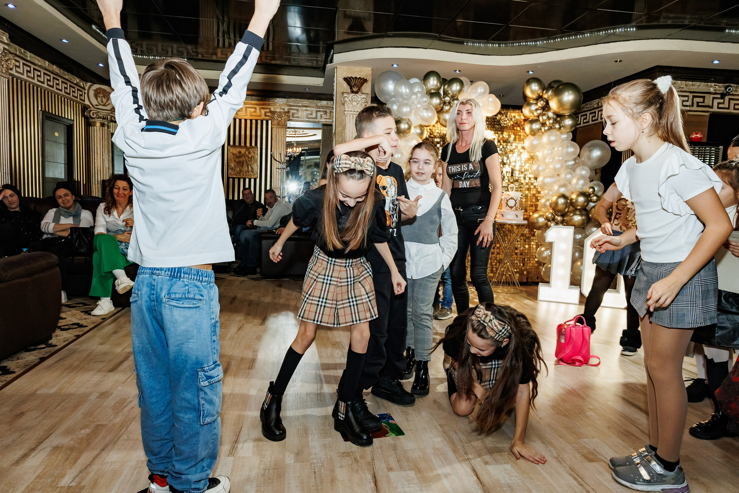 Честит Рожден Ден. Фотограф Ирина Йотова