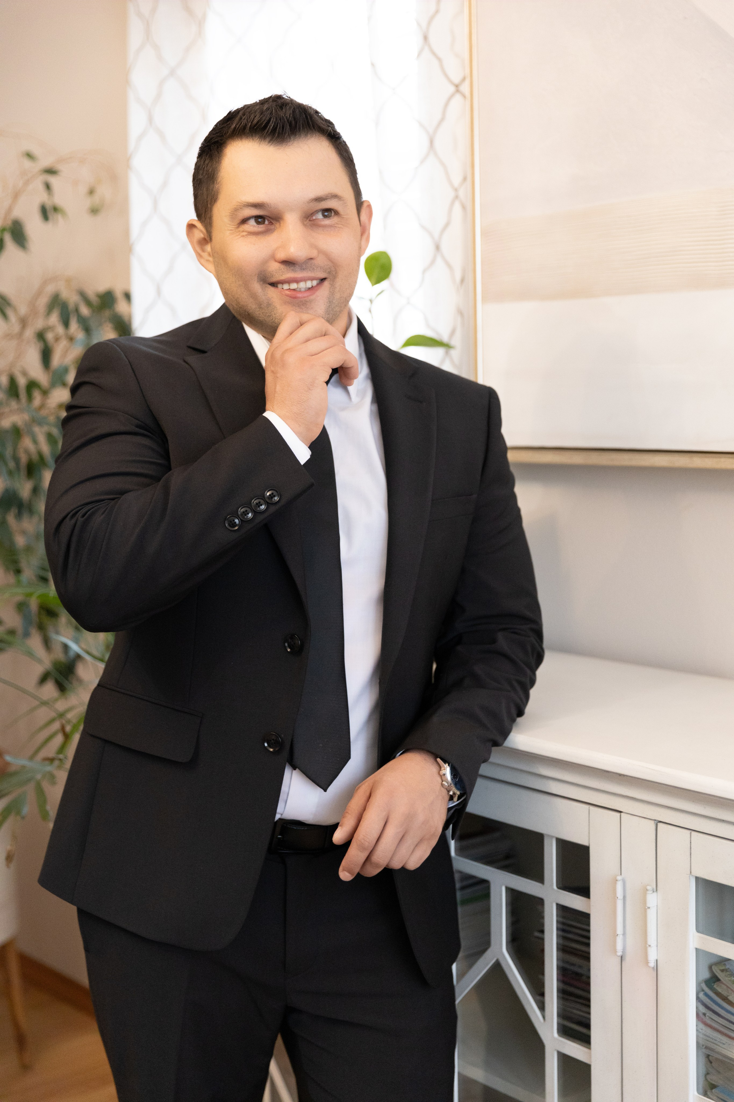 Max and Julia. Family and Wedding photographer