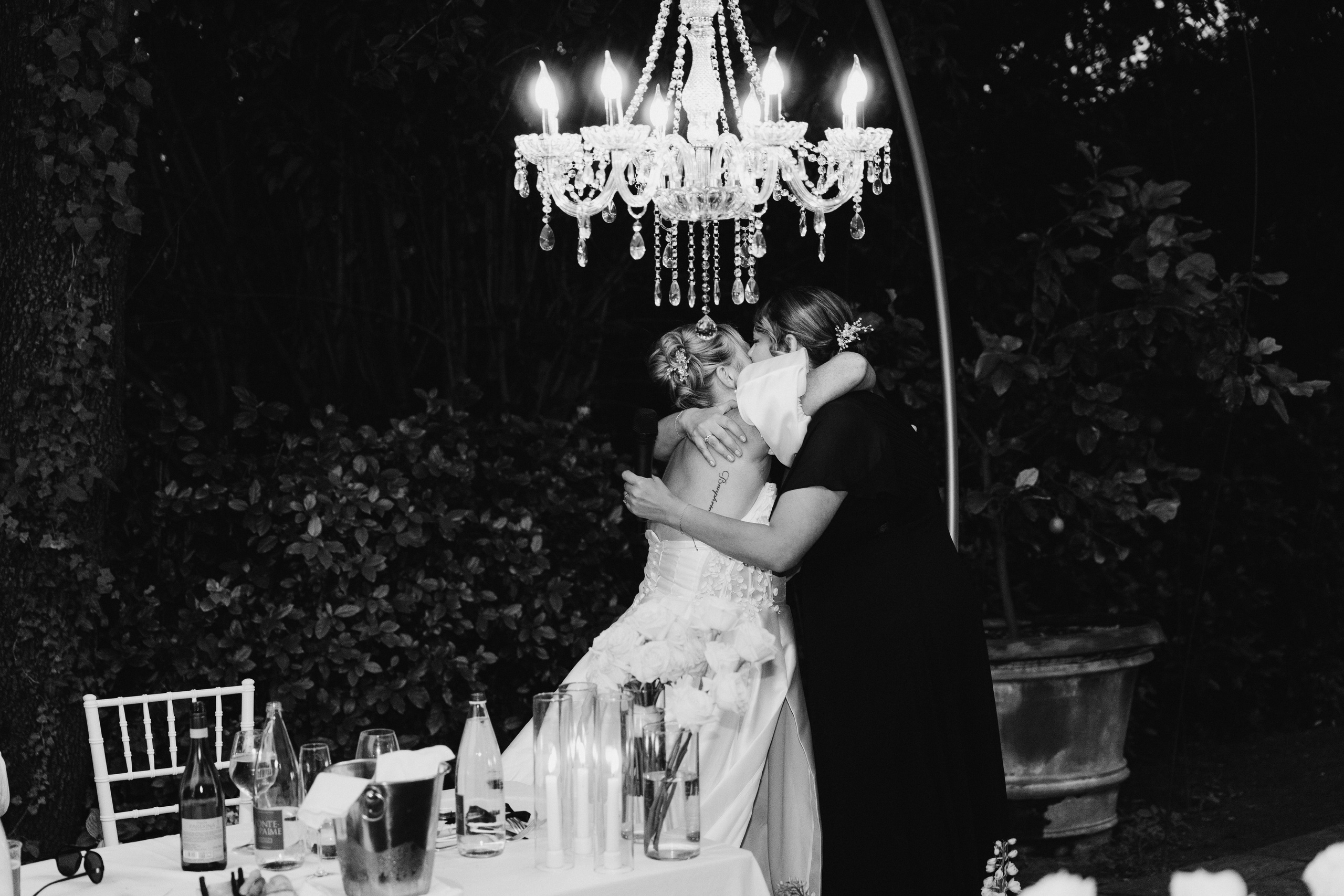 SARAH AND DEAN _VILLA TAMBOLINA. PHOTOGRAPHER IN ITALY