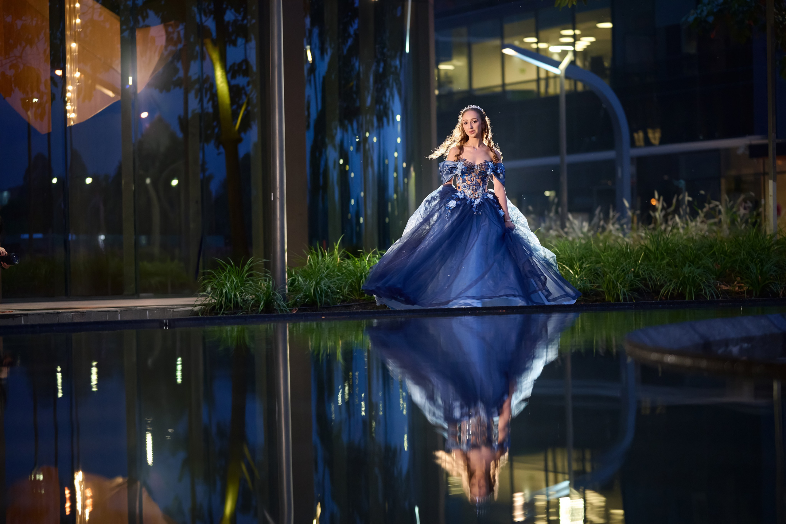 Mis 15 | Sesiones de Fotografía Modernas. Wedding Photography & Videography by ZZ Hendrick | Capturing Your Love Story in Colombia & USA