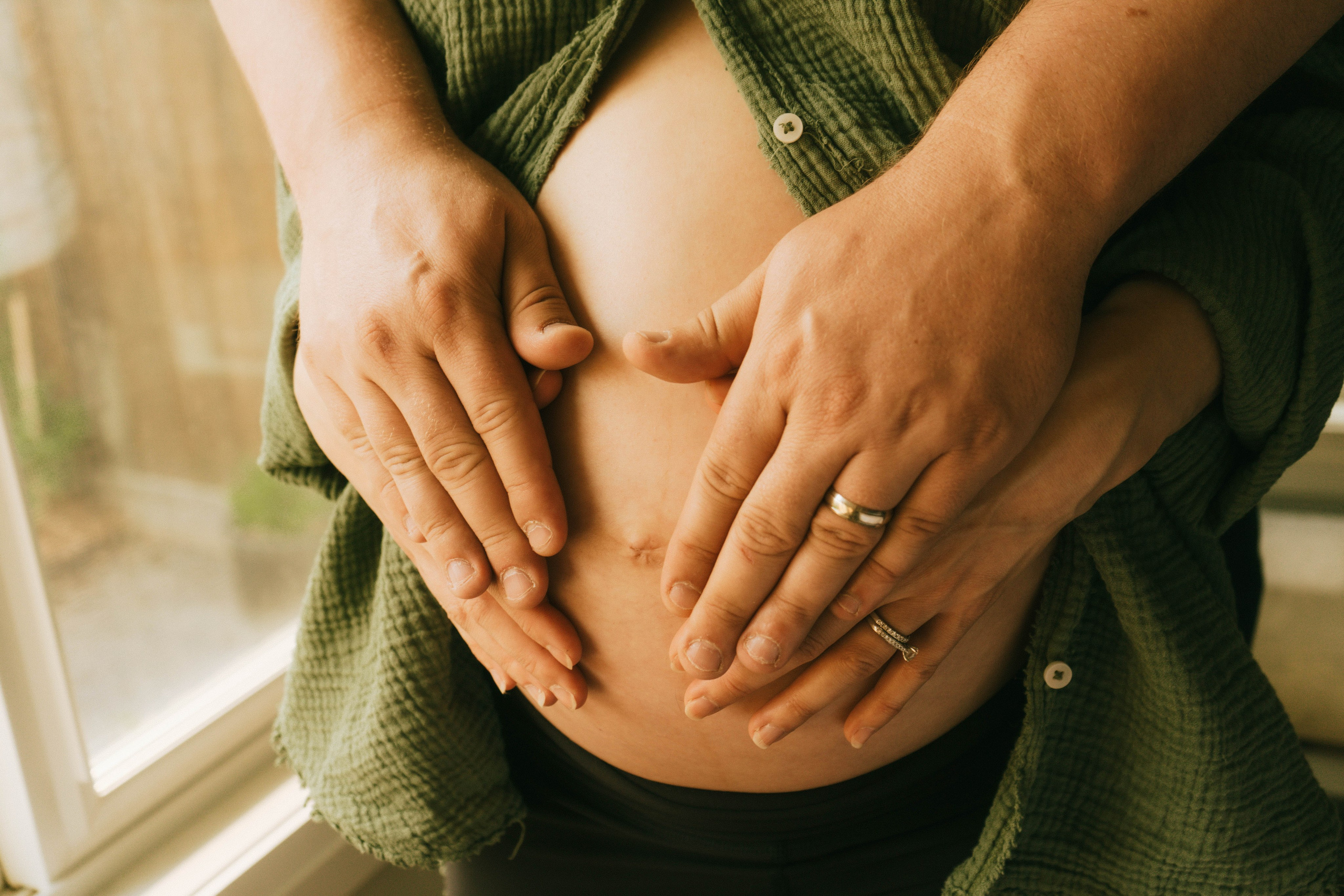 Family/Motherhood. Abluecat photography