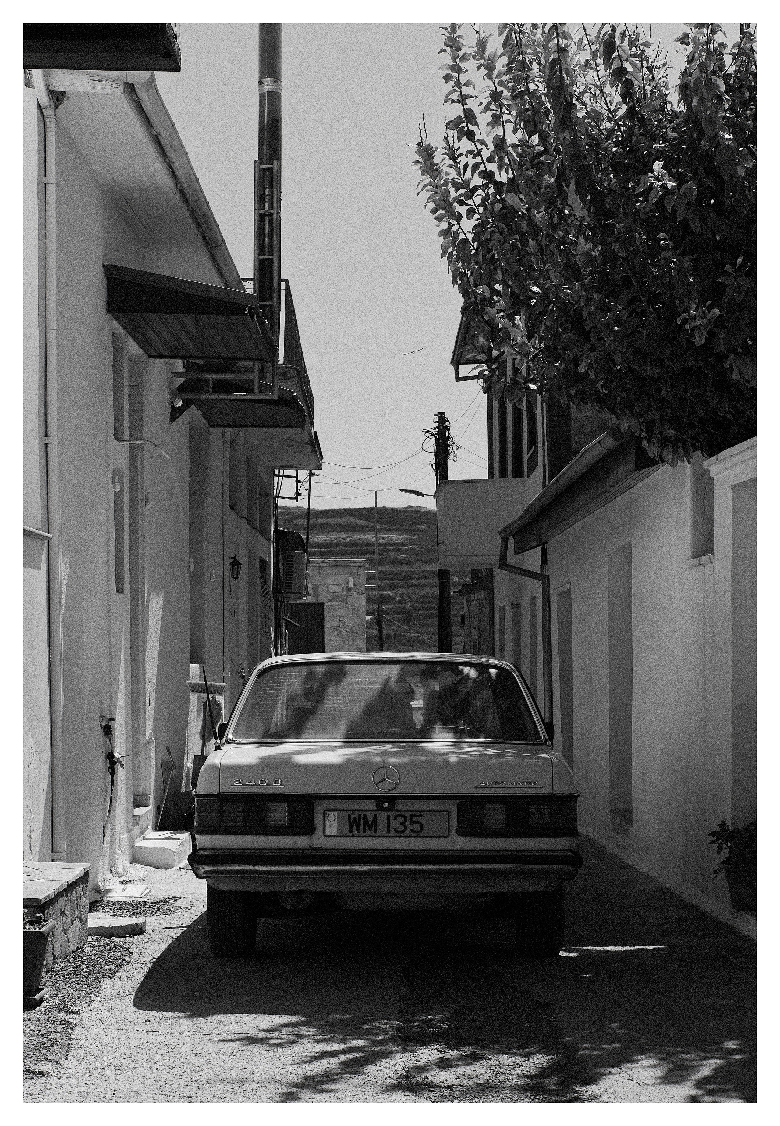 Street Black & White Photography | China in Black & White photographs. 中国街头摄影 | The Streets of China Through My Eyes | 深圳