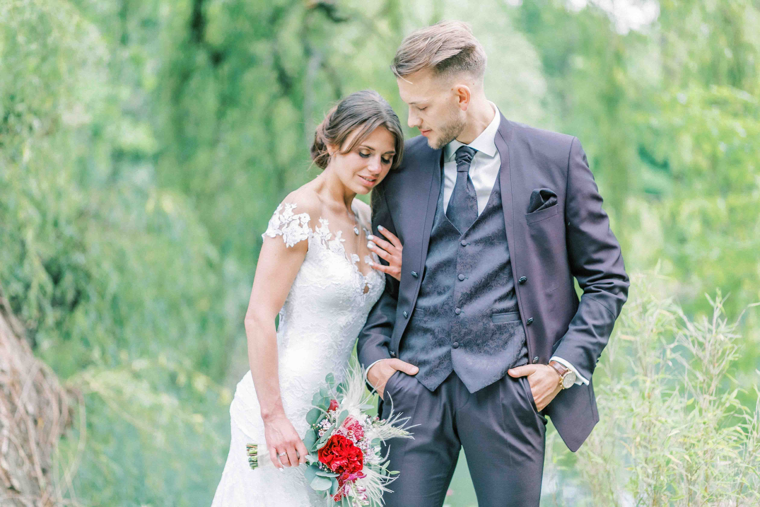 brautpaar bei hochzeit am landhaus am see garbsen