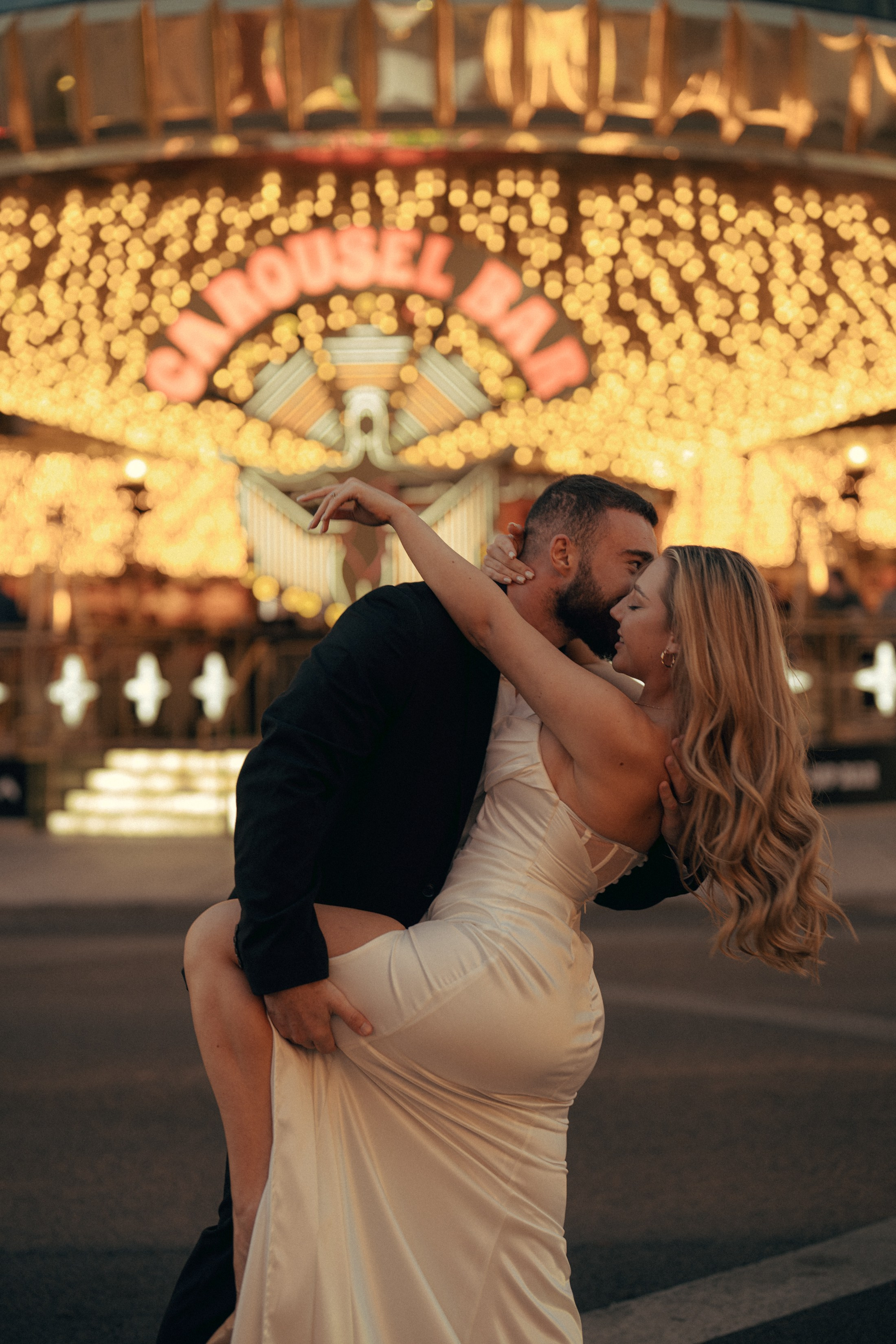 Anna&Vlad. Wedding & elopement photographer Viktoriya Kravtsov. Las Vegas