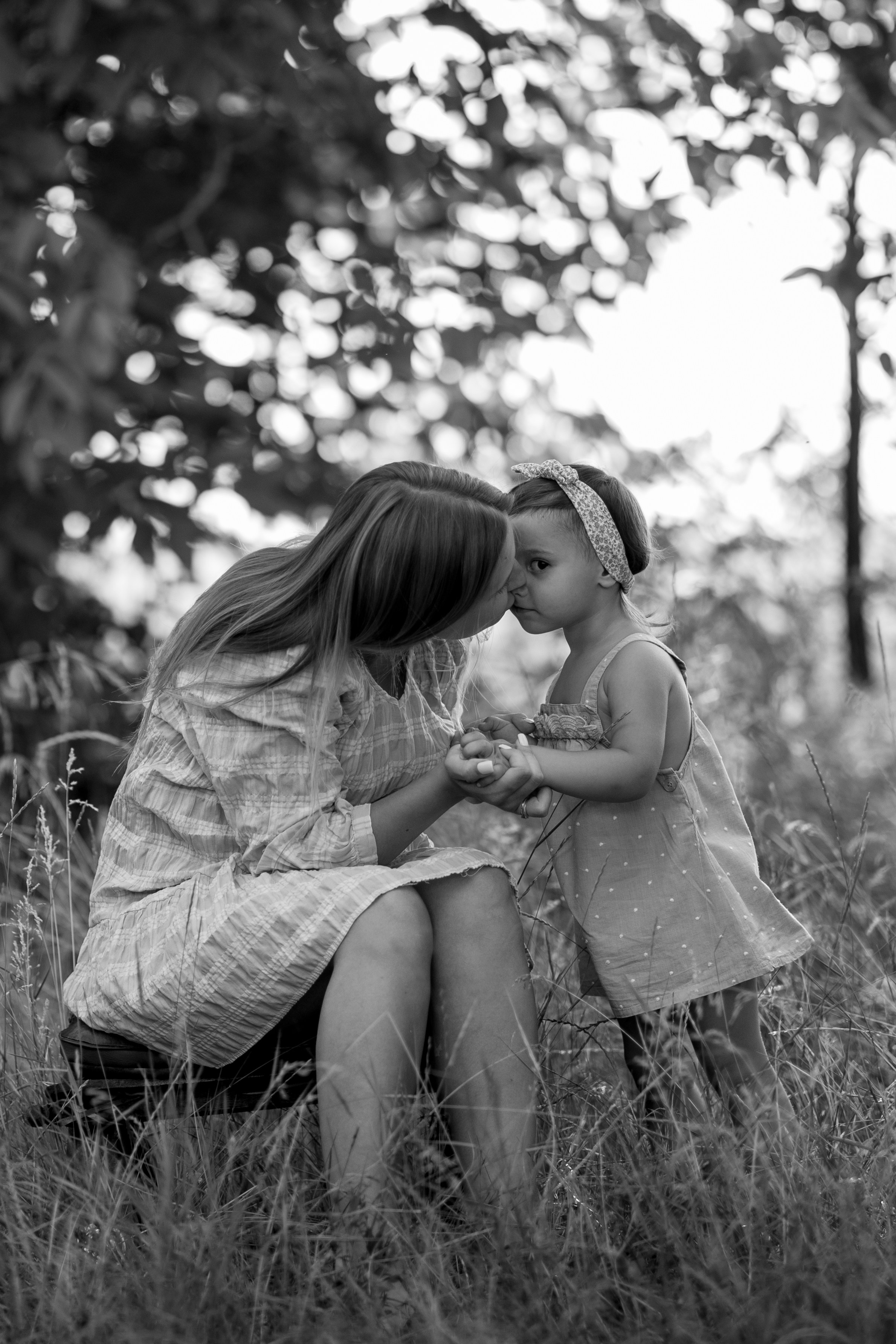 Family photo Maria si Elenica. N.D.photograph - fotograf de familie și portrete în Republica Moldova