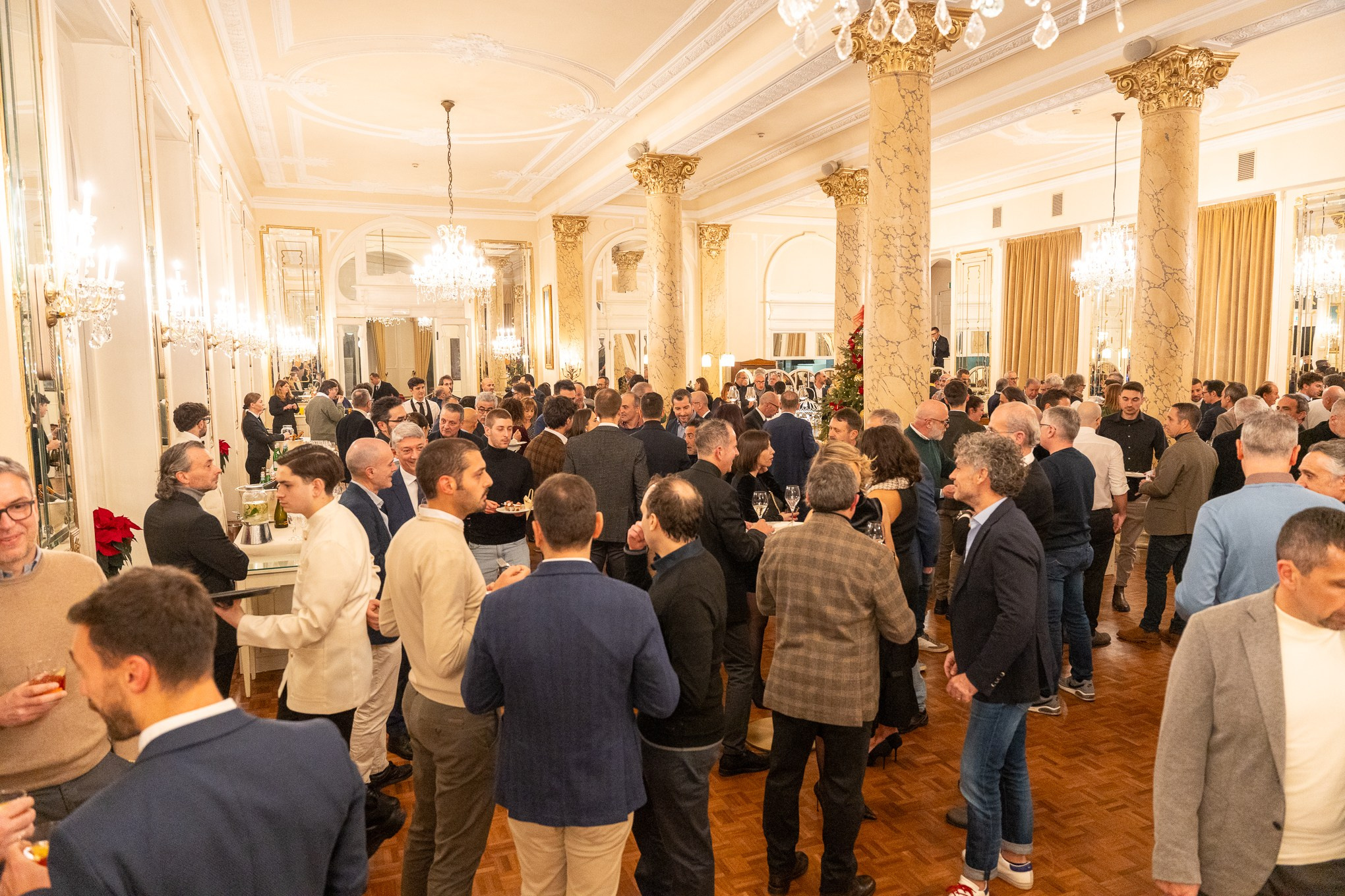 Locali | Eventi | Feste. Fotografo di famiglia, neonati, maternity, ritratti, matrimoni, cerimonie, Rimini