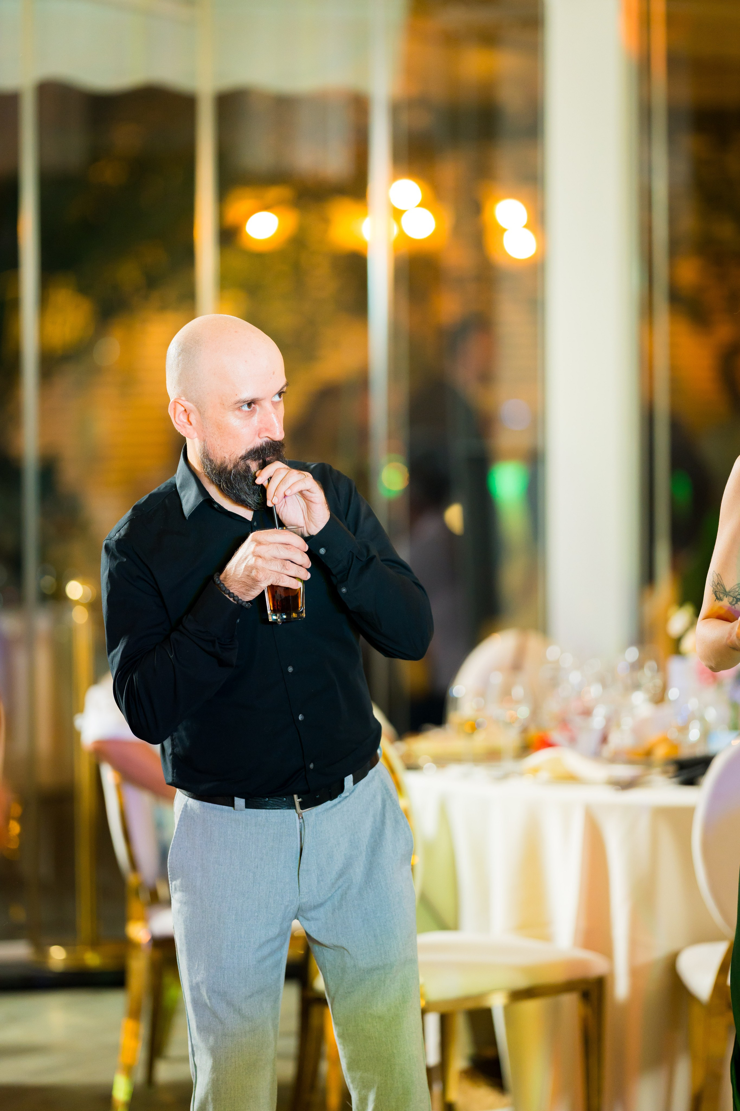 PARTY. Gabriel Florea — Fotograf nuntă București