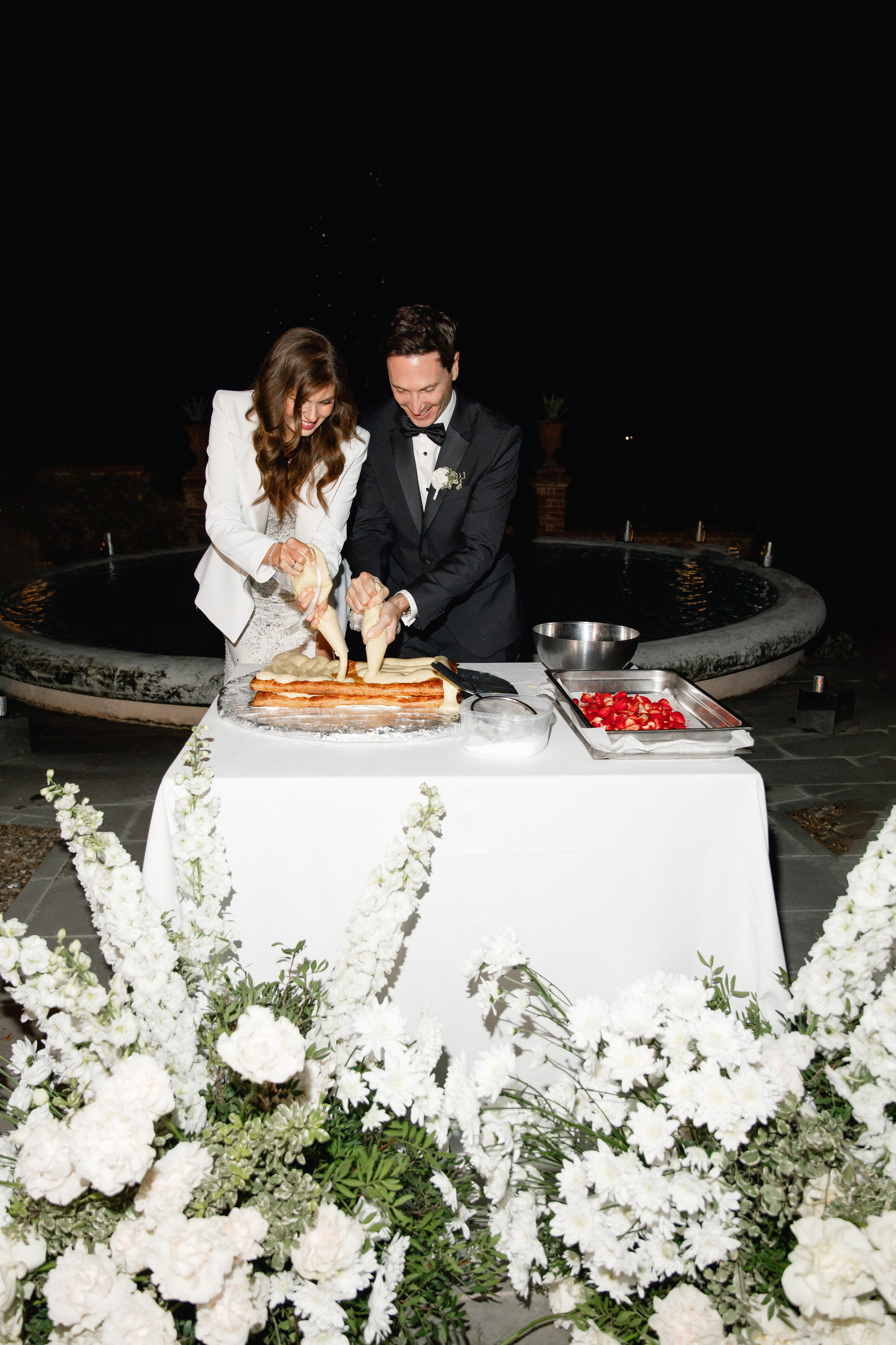 Destination wedding Photographer Italy Tuscany Rome Como Umbria. Wedding Photographer Rome Tuscany Como Sicily Puglia Amalfy Italy- Oksana Savenchuk