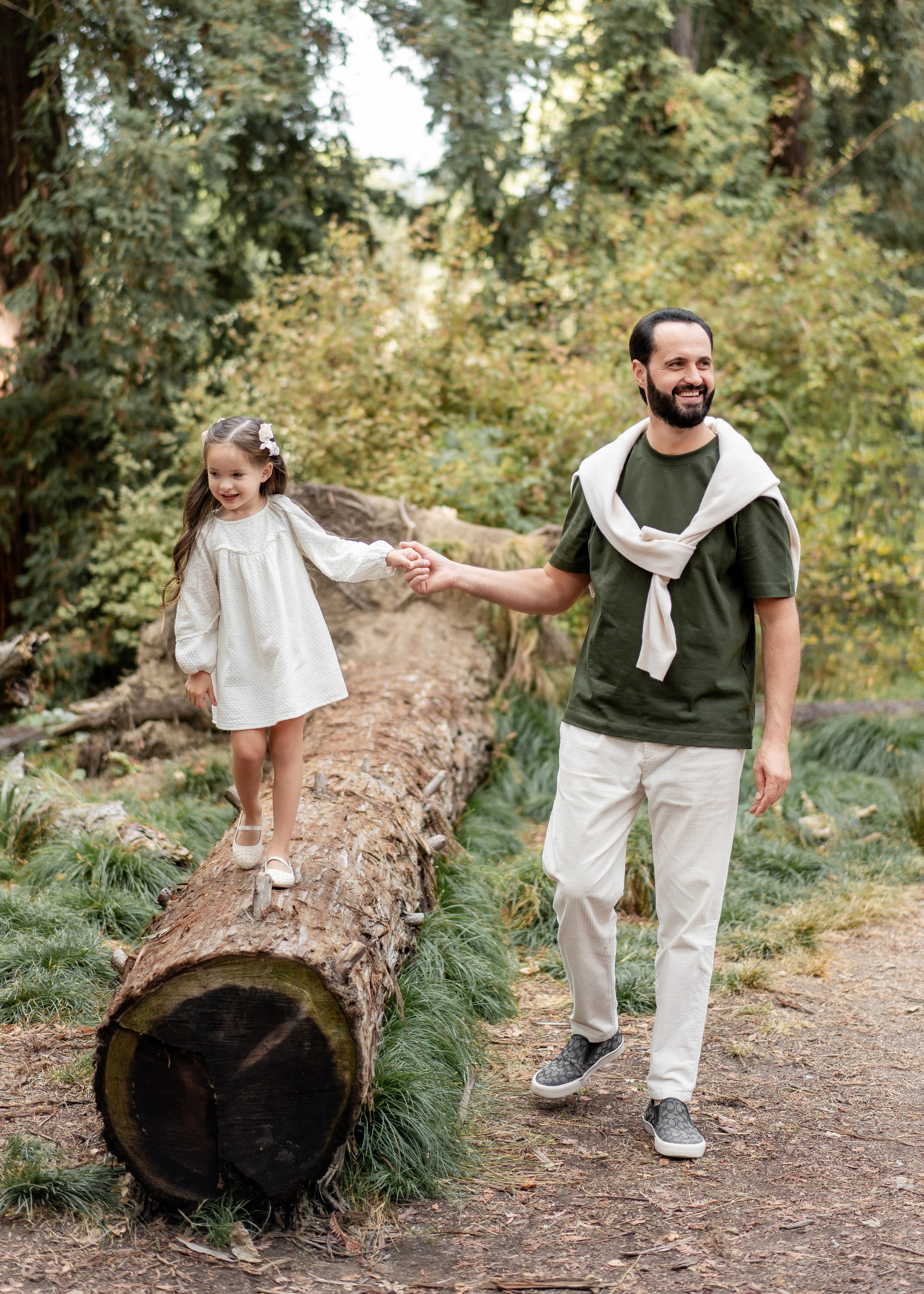 Mikhailov family. Family photographer in Sacramento | Sofia Pavenko