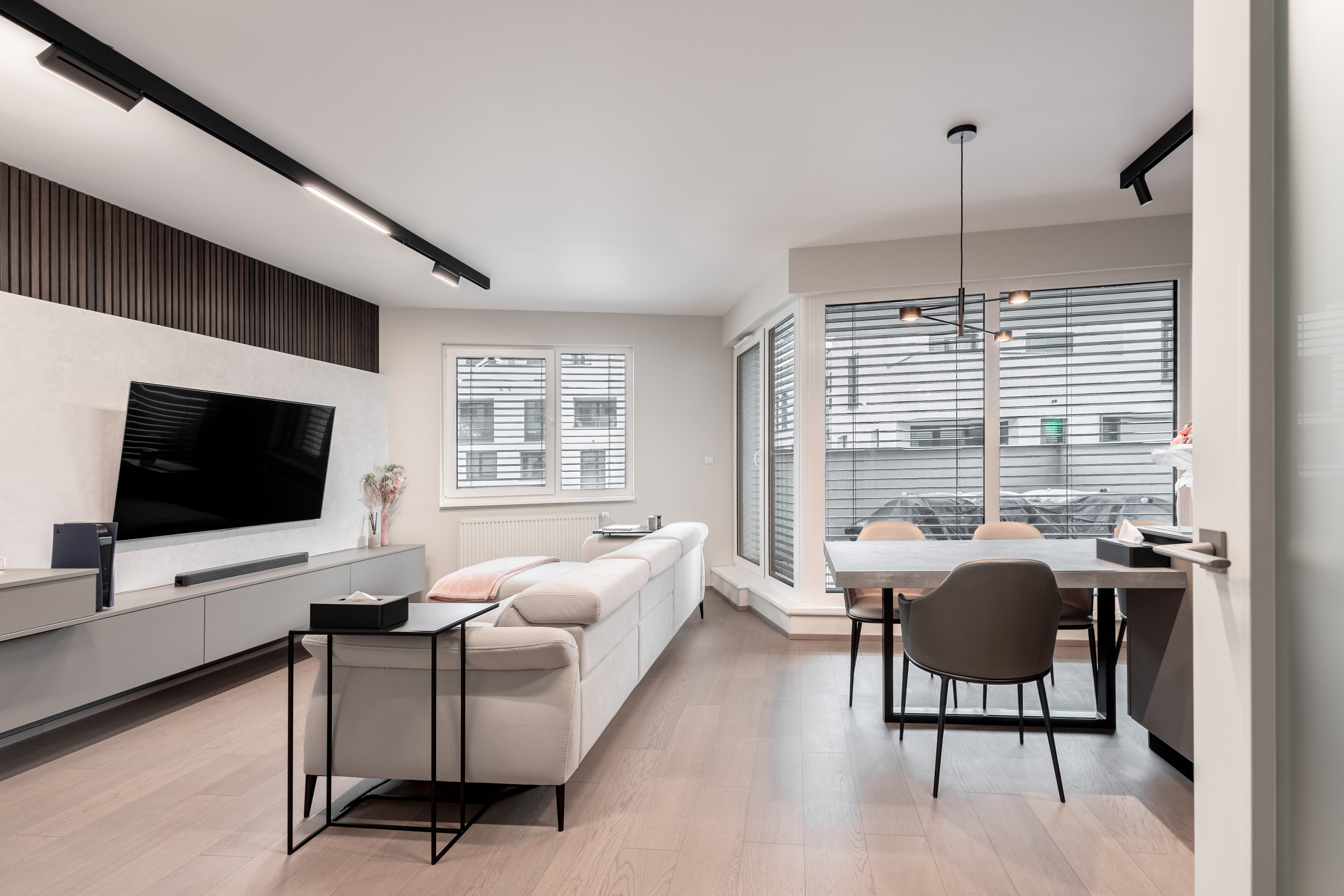 Interior. Family photographer in Prague and Europe Francesca