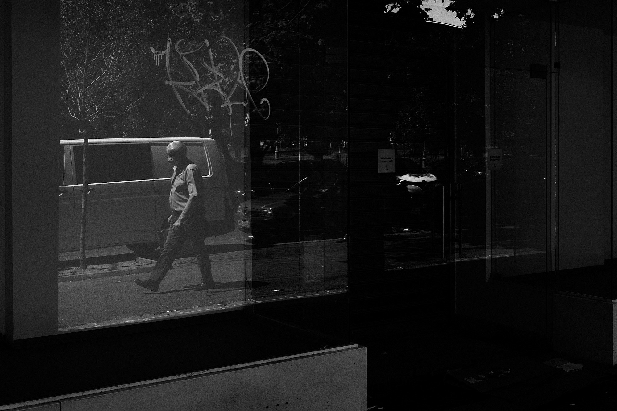 Monochrome. A Creative Insight | Catalin Nastase