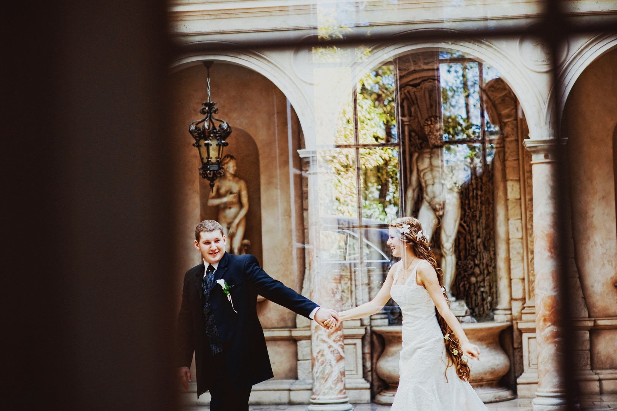 ANASTASIA + SERGEY | CLASSIC WEDDING. HOME