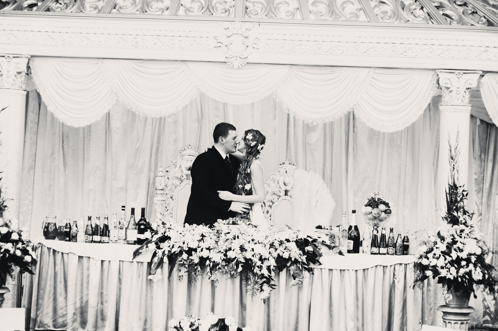 ANASTASIA + SERGEY | CLASSIC WEDDING. HOME