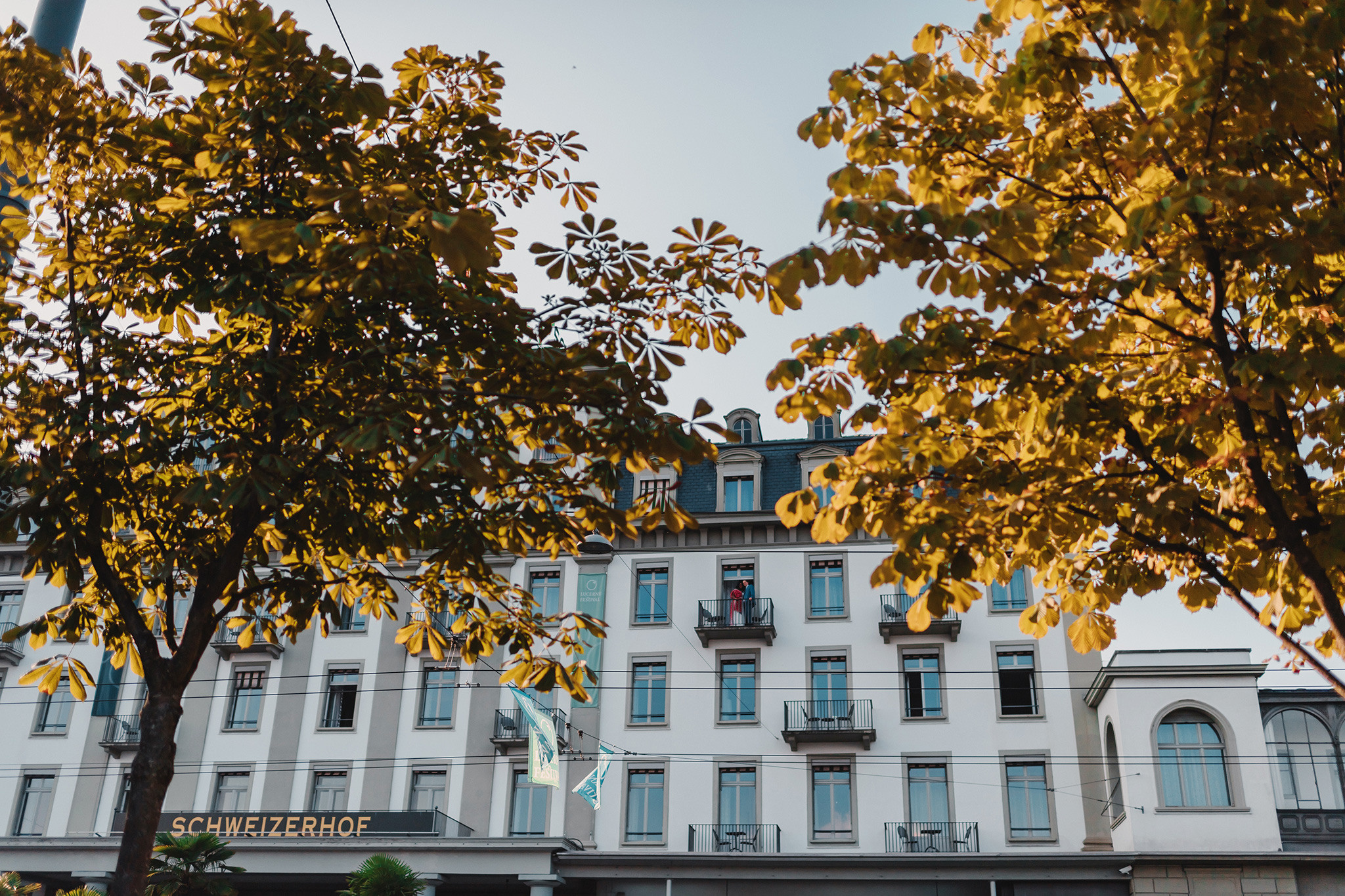 ASHVEENA + PATRICK | WILHELM TELL | HOTEL SCHWEIZERHOF LUZERN | PURE REPORTAGE. HOME