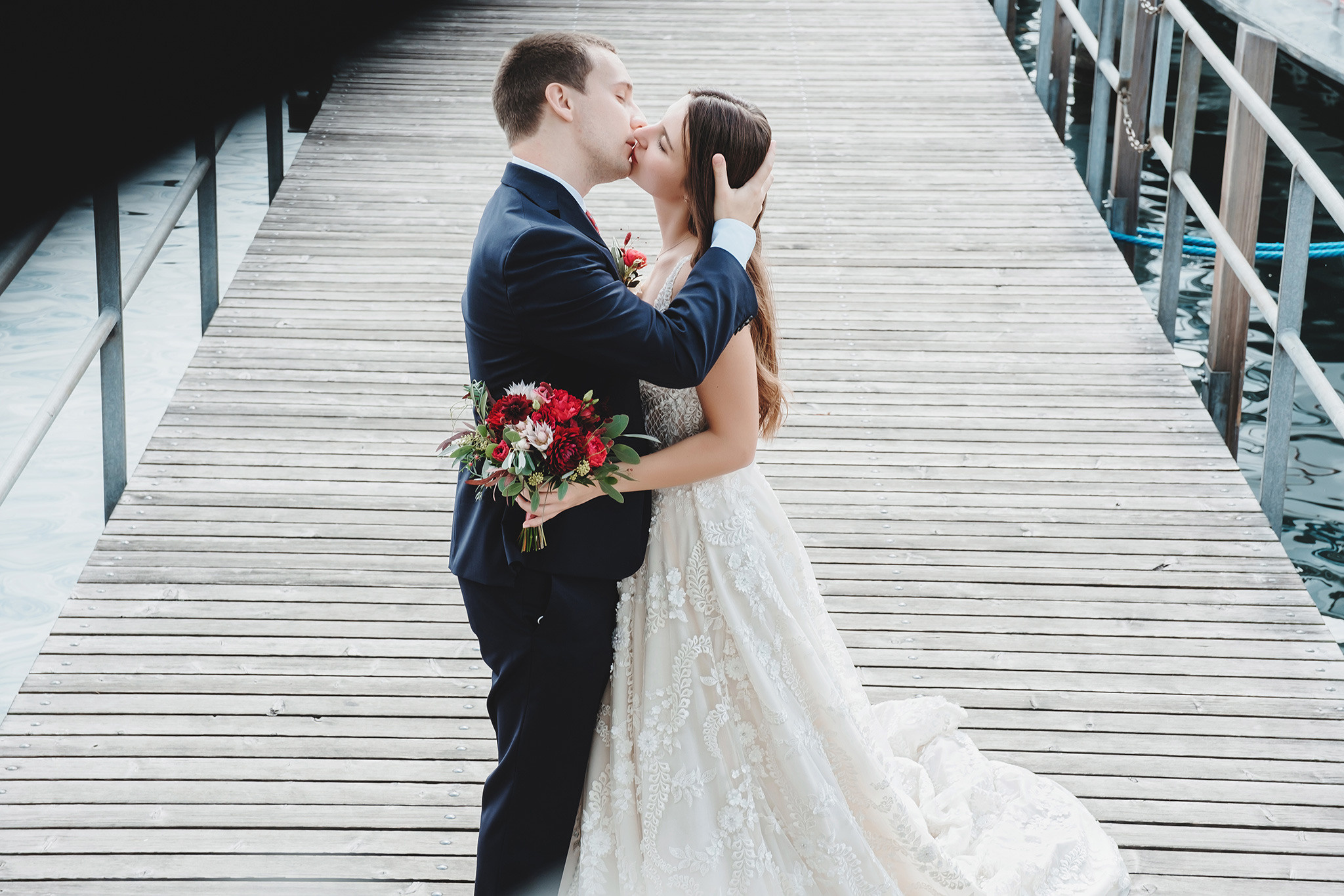 ANASTASIA + DMITRY | CIVIL WEDDING, ZÜRICH STADTHAUS | RECHBERG GARDEN. HOME