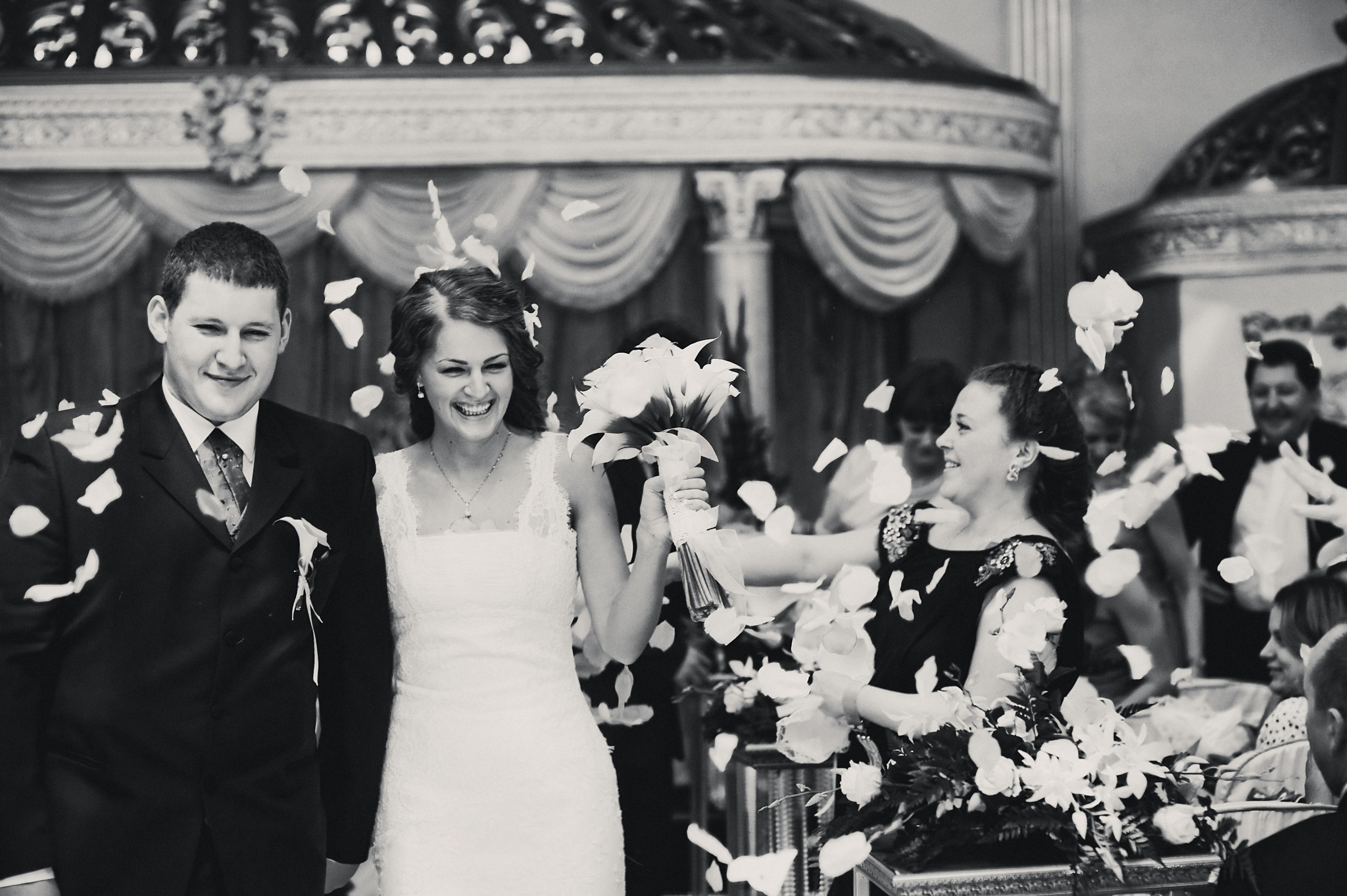 ANASTASIA + SERGEY | CLASSIC WEDDING. HOME