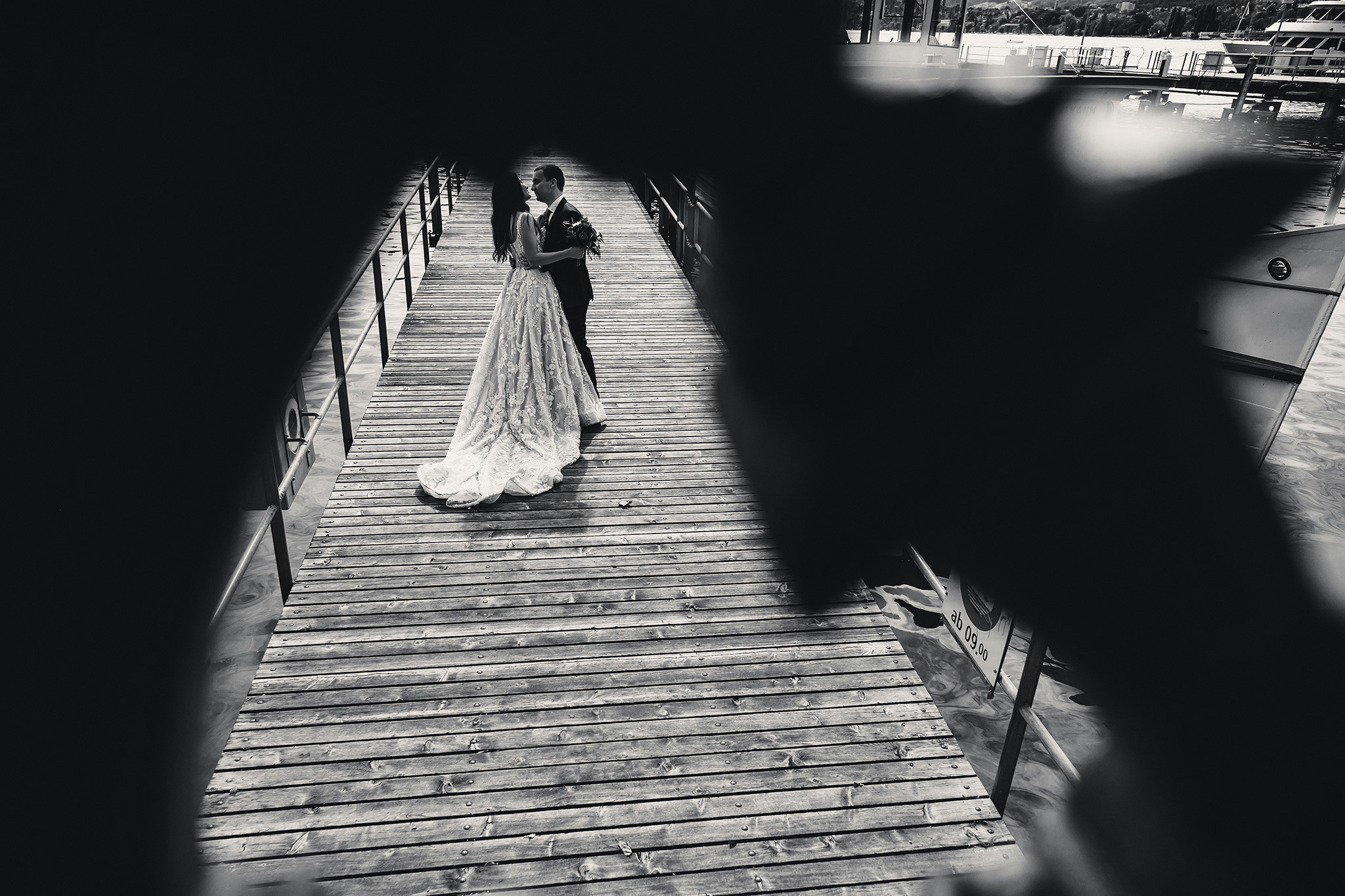 ANASTASIA + DMITRY | CIVIL WEDDING, ZÜRICH STADTHAUS | RECHBERG GARDEN. HOME