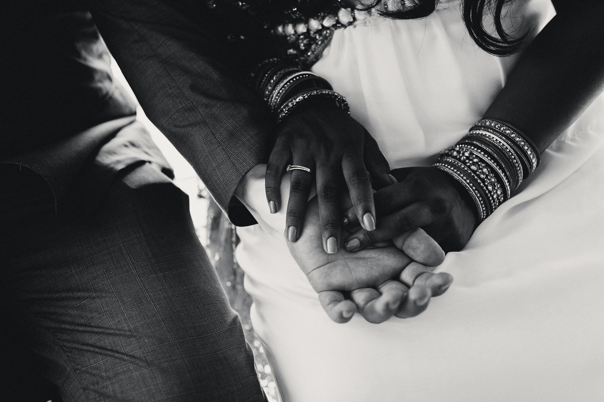 ASHVEENA + PATRICK | WILHELM TELL | HOTEL SCHWEIZERHOF LUZERN | PURE REPORTAGE. HOME