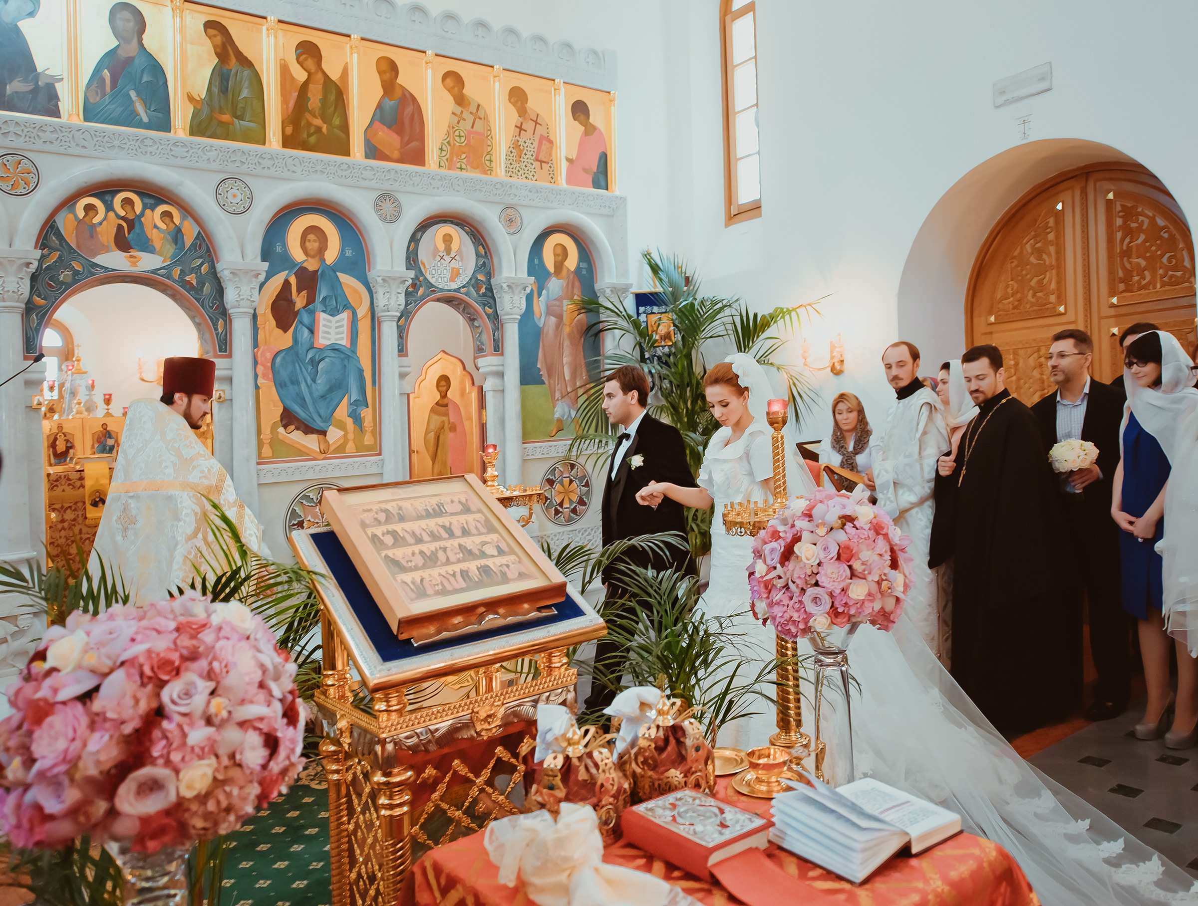 POLINA + DMITRY | RELIGIOUS WEDDING IN ROME. HOME