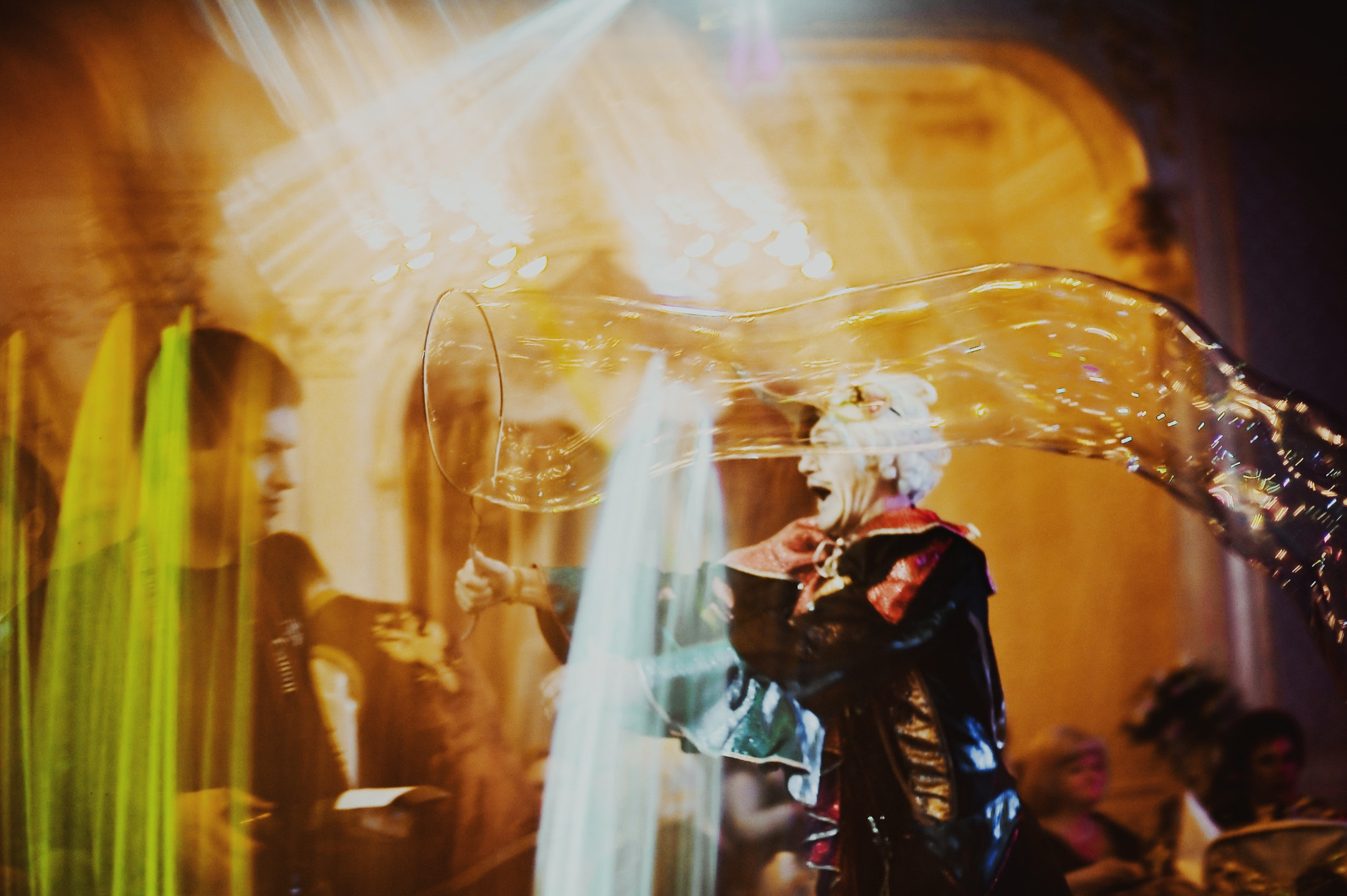 ANASTASIA + SERGEY | CLASSIC WEDDING. HOME