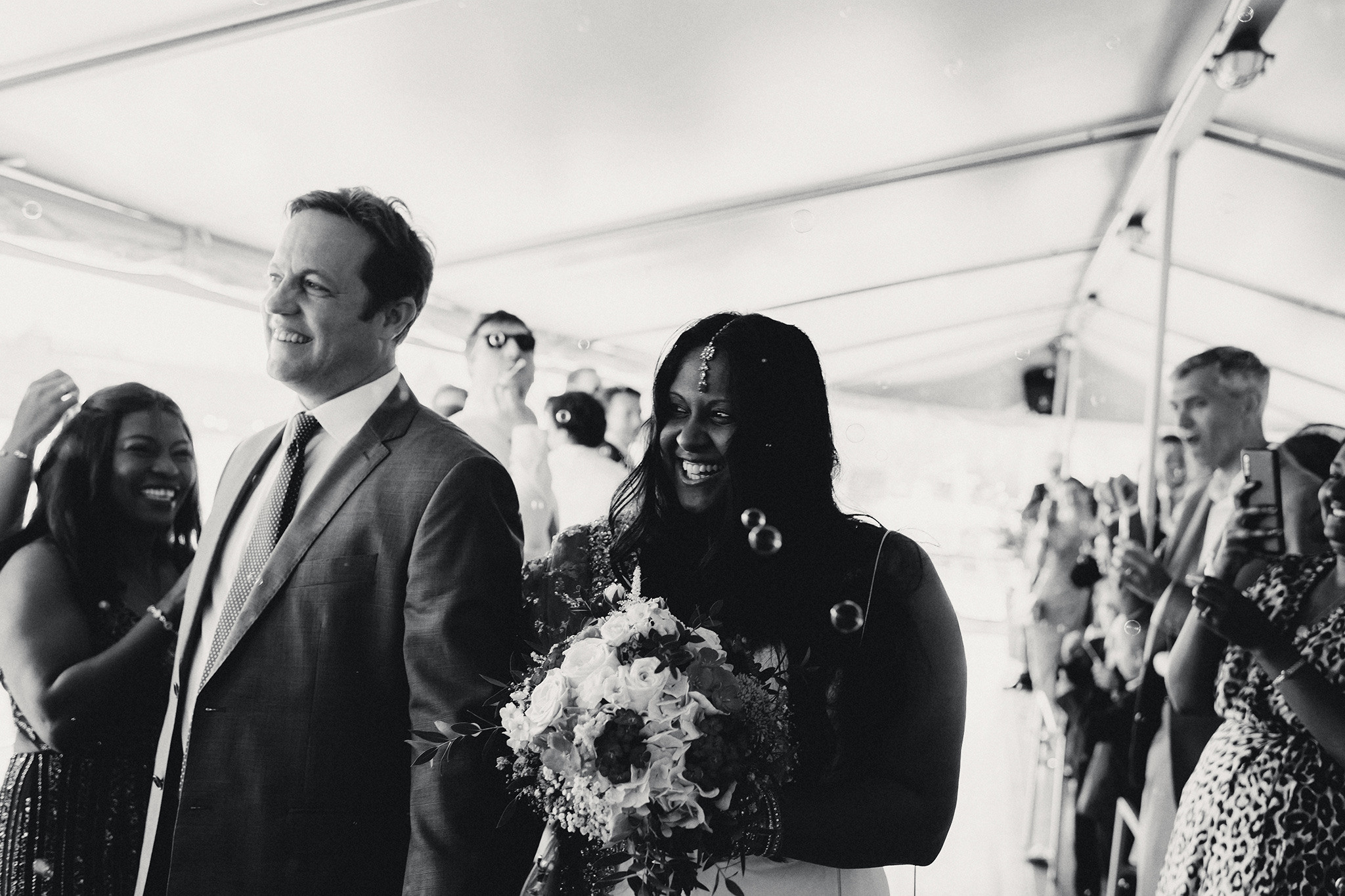ASHVEENA + PATRICK | WILHELM TELL | HOTEL SCHWEIZERHOF LUZERN | PURE REPORTAGE. HOME