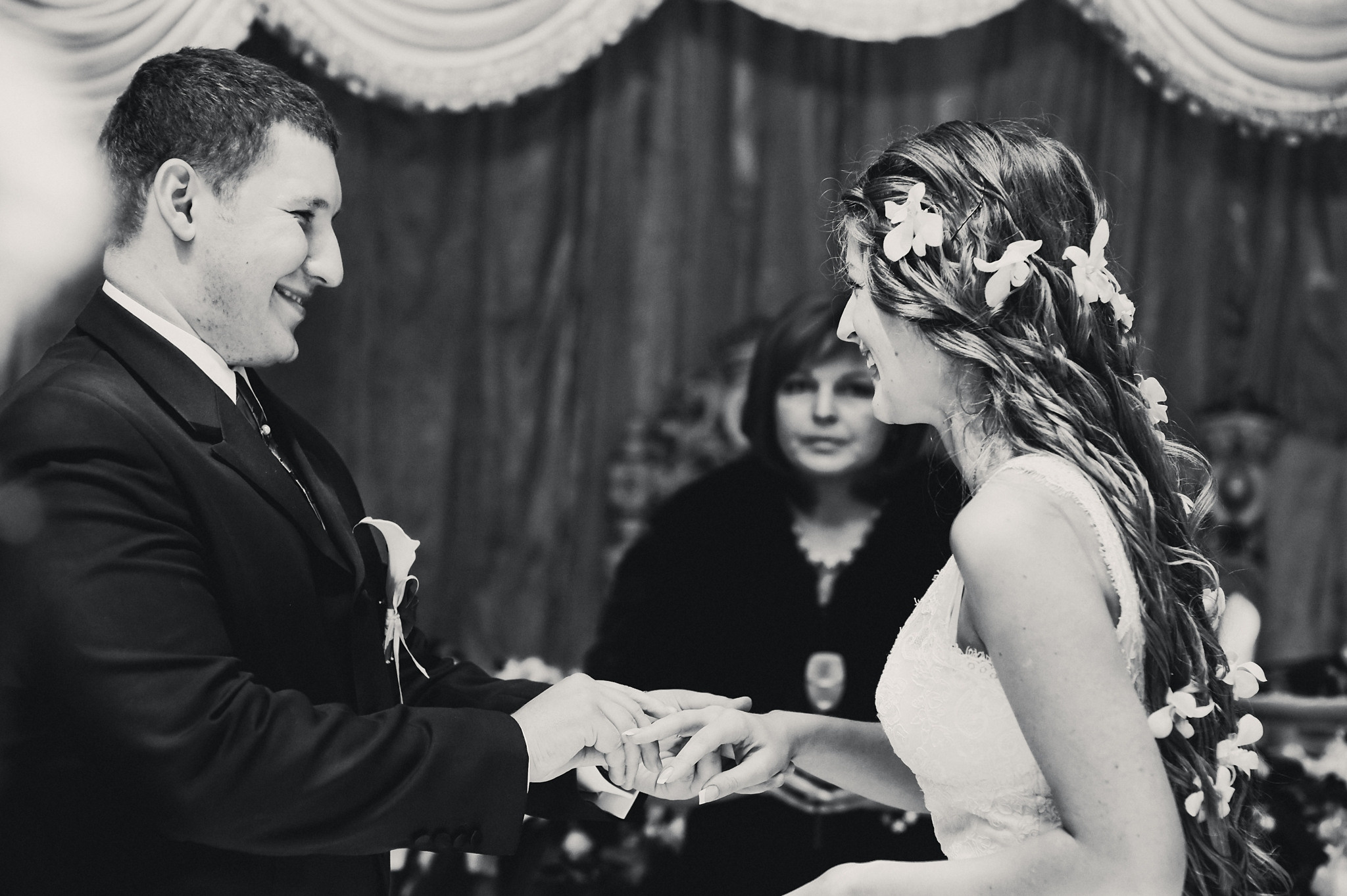 ANASTASIA + SERGEY | CLASSIC WEDDING. HOME