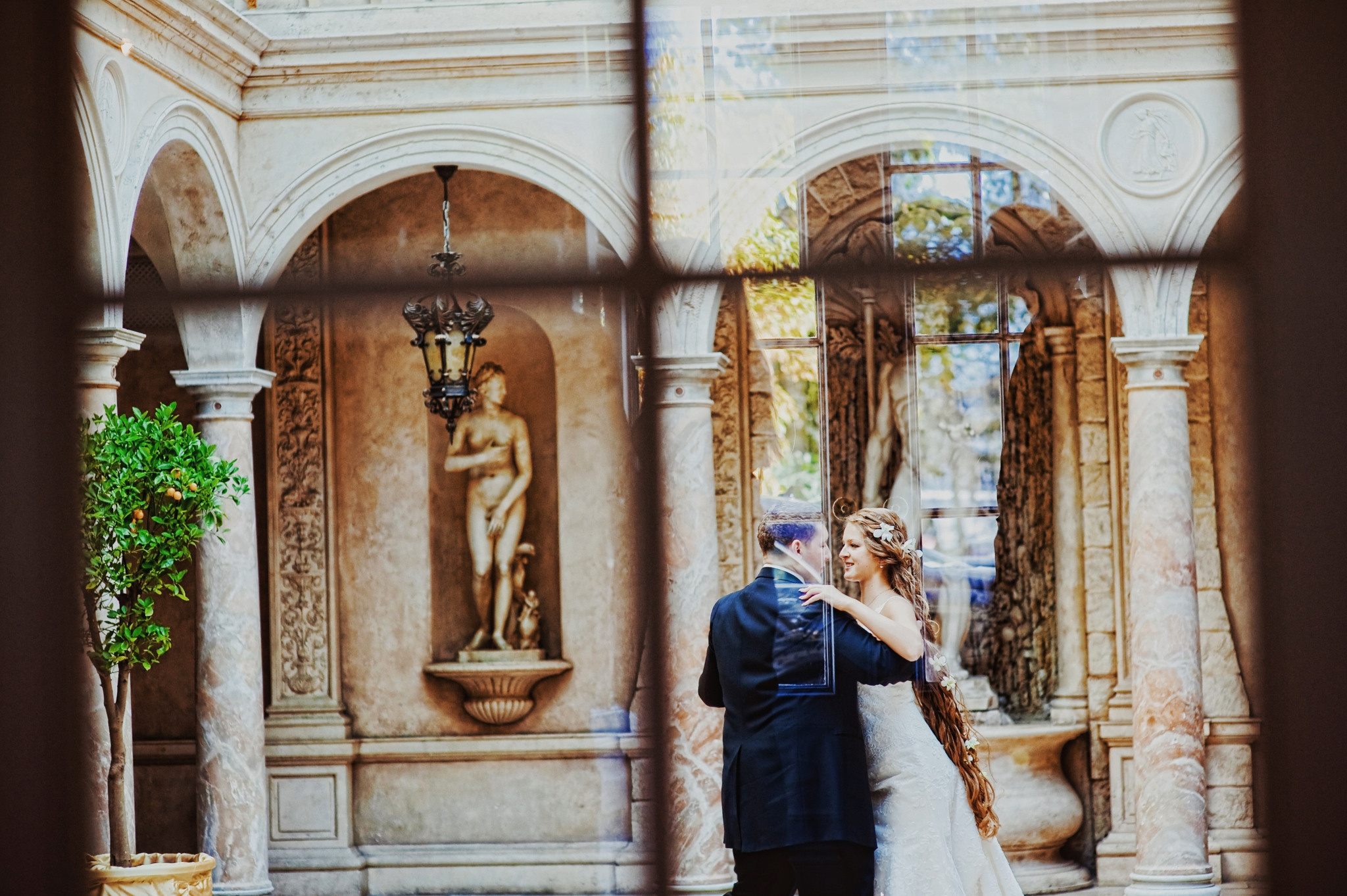 ANASTASIA + SERGEY | CLASSIC WEDDING. HOME