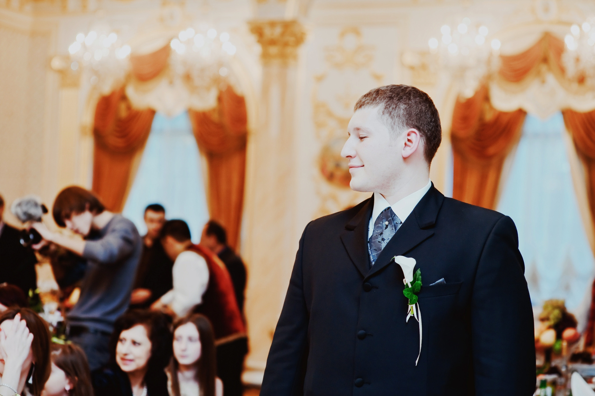 ANASTASIA + SERGEY | CLASSIC WEDDING. HOME