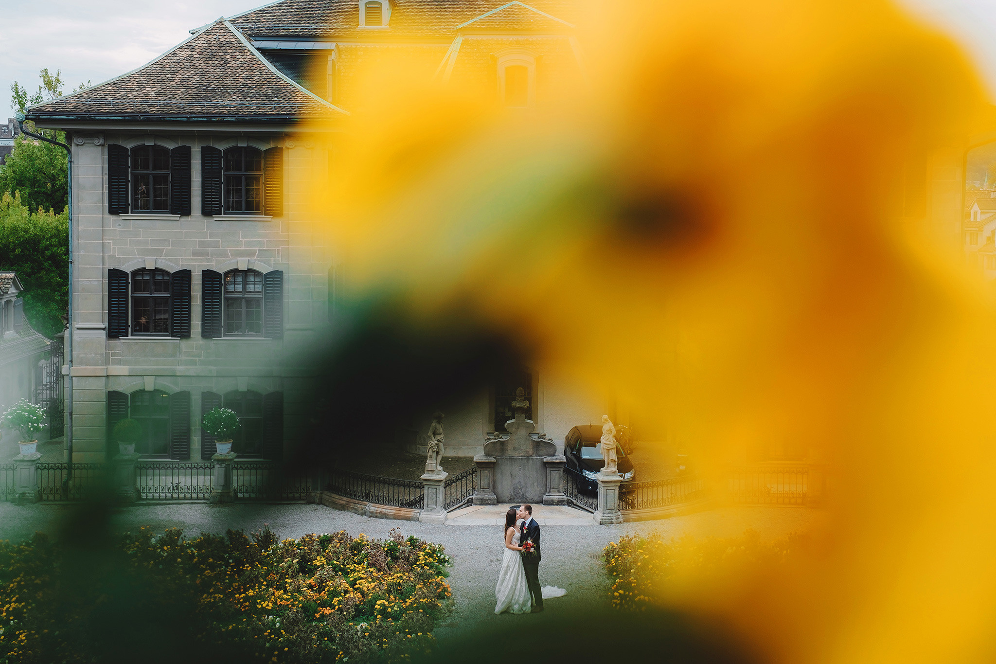 ANASTASIA + DMITRY | CIVIL WEDDING, ZÜRICH STADTHAUS | RECHBERG GARDEN. HOME