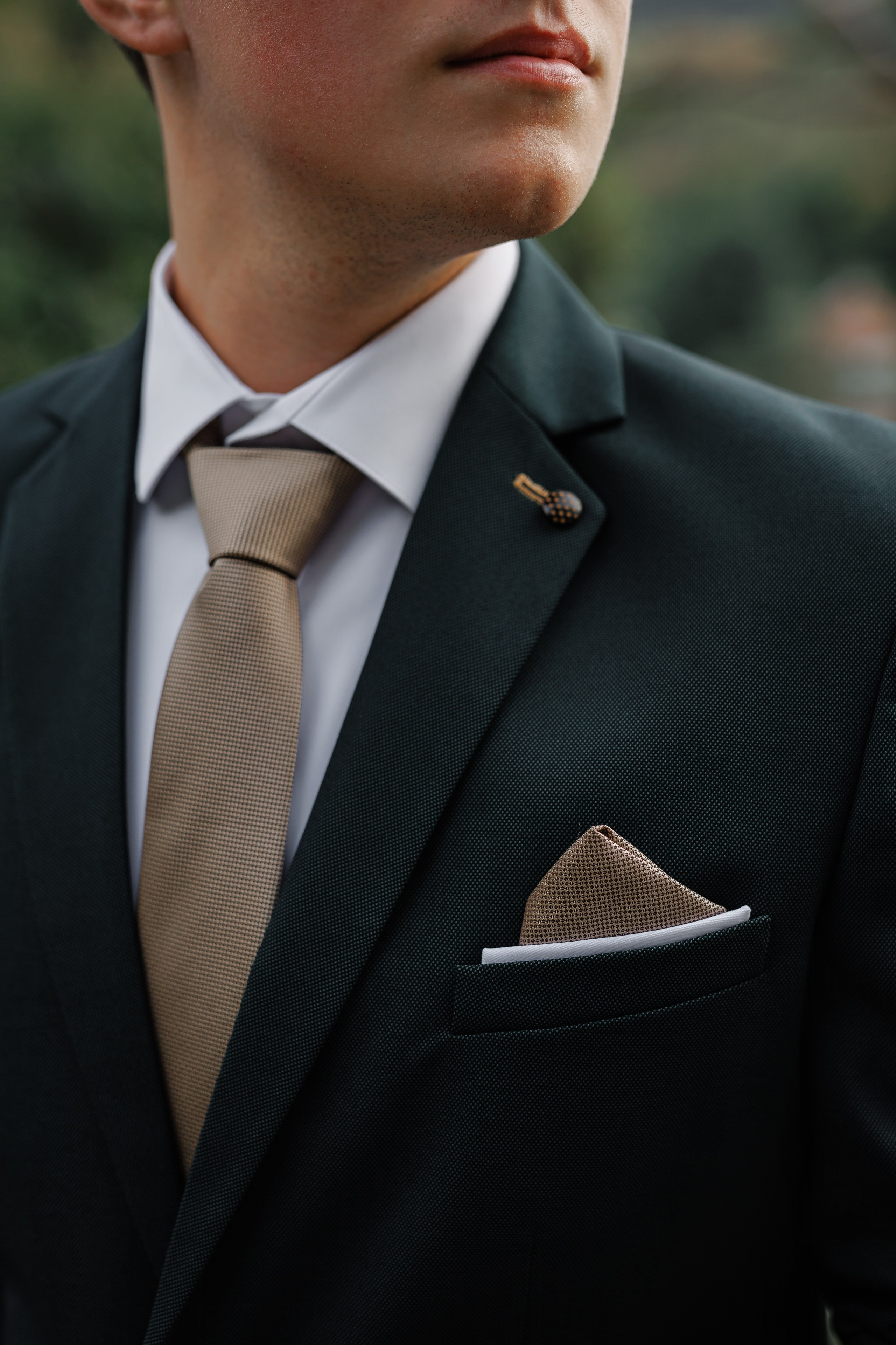 Fotografii de majorat. Adrian Bârsan