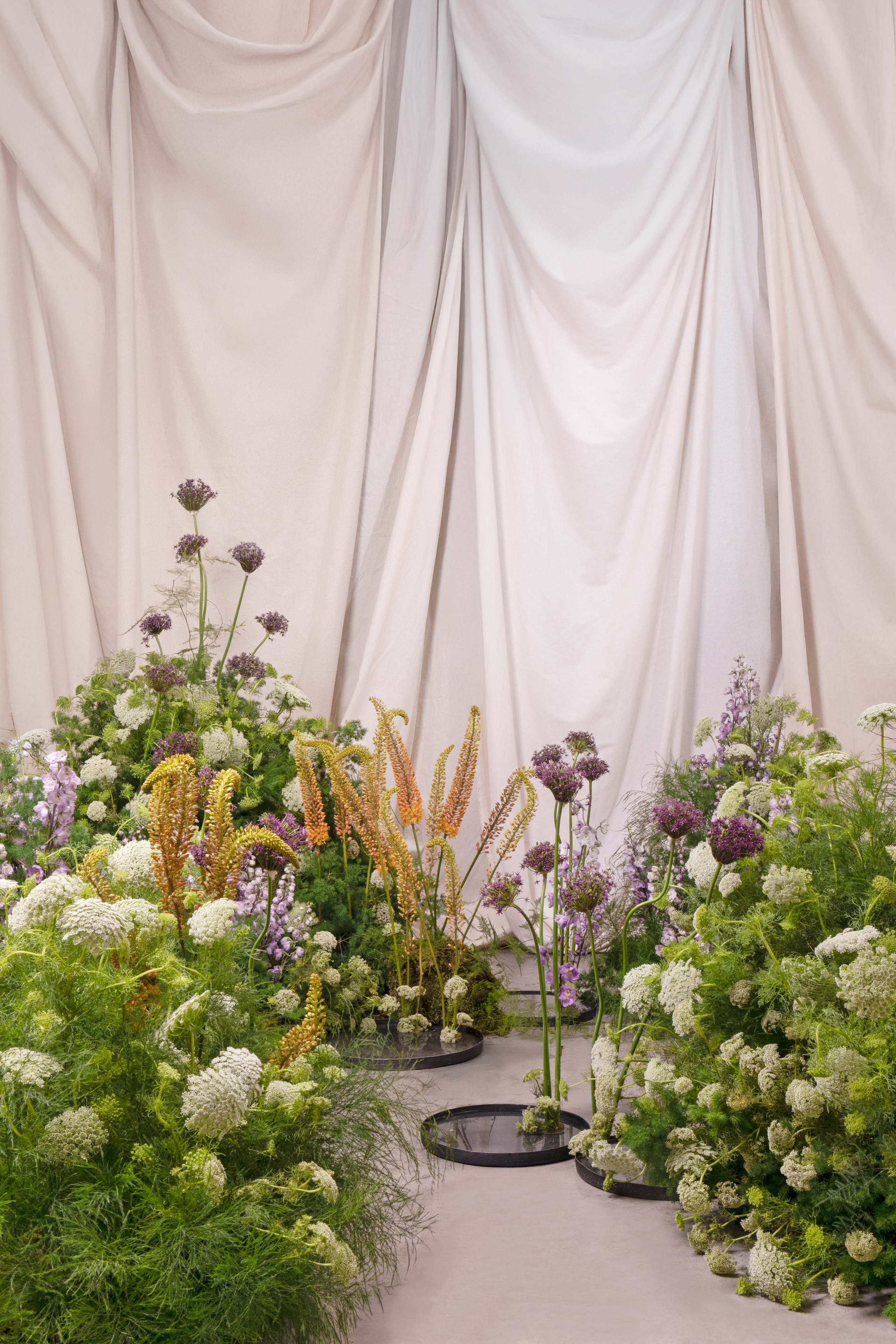 Floor installation Madrid Flower School