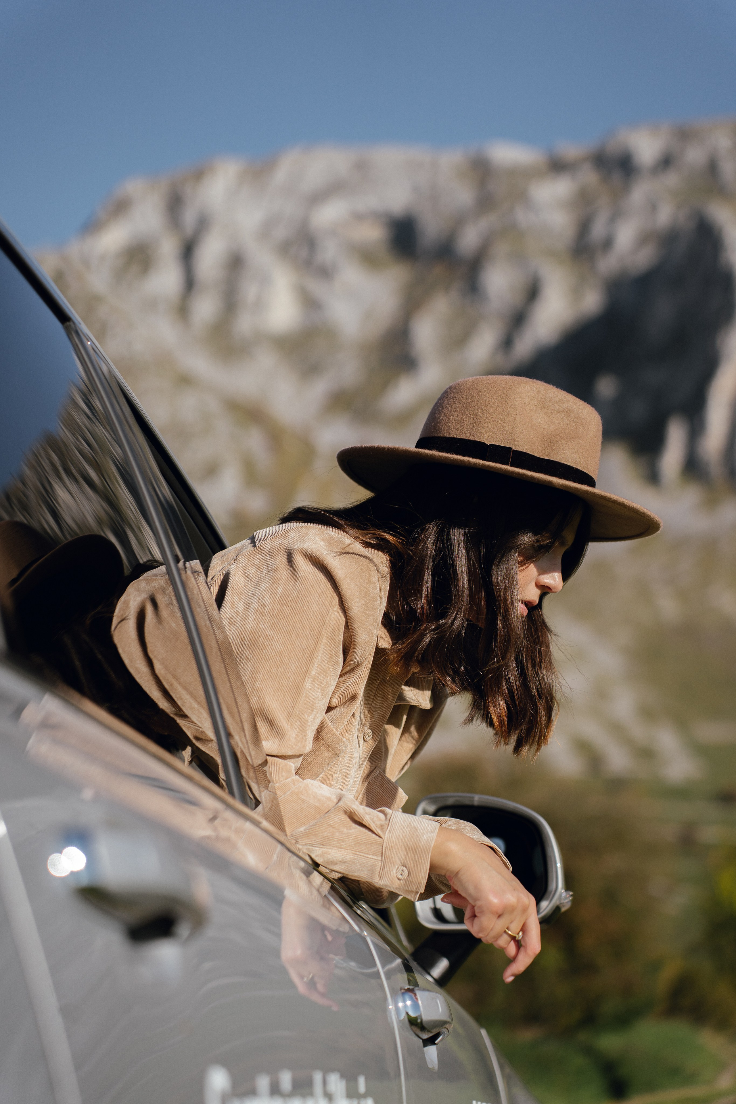 Volvo Cars Romania. Patricia Morenci — Mountain Adventures for the Wild at Heart