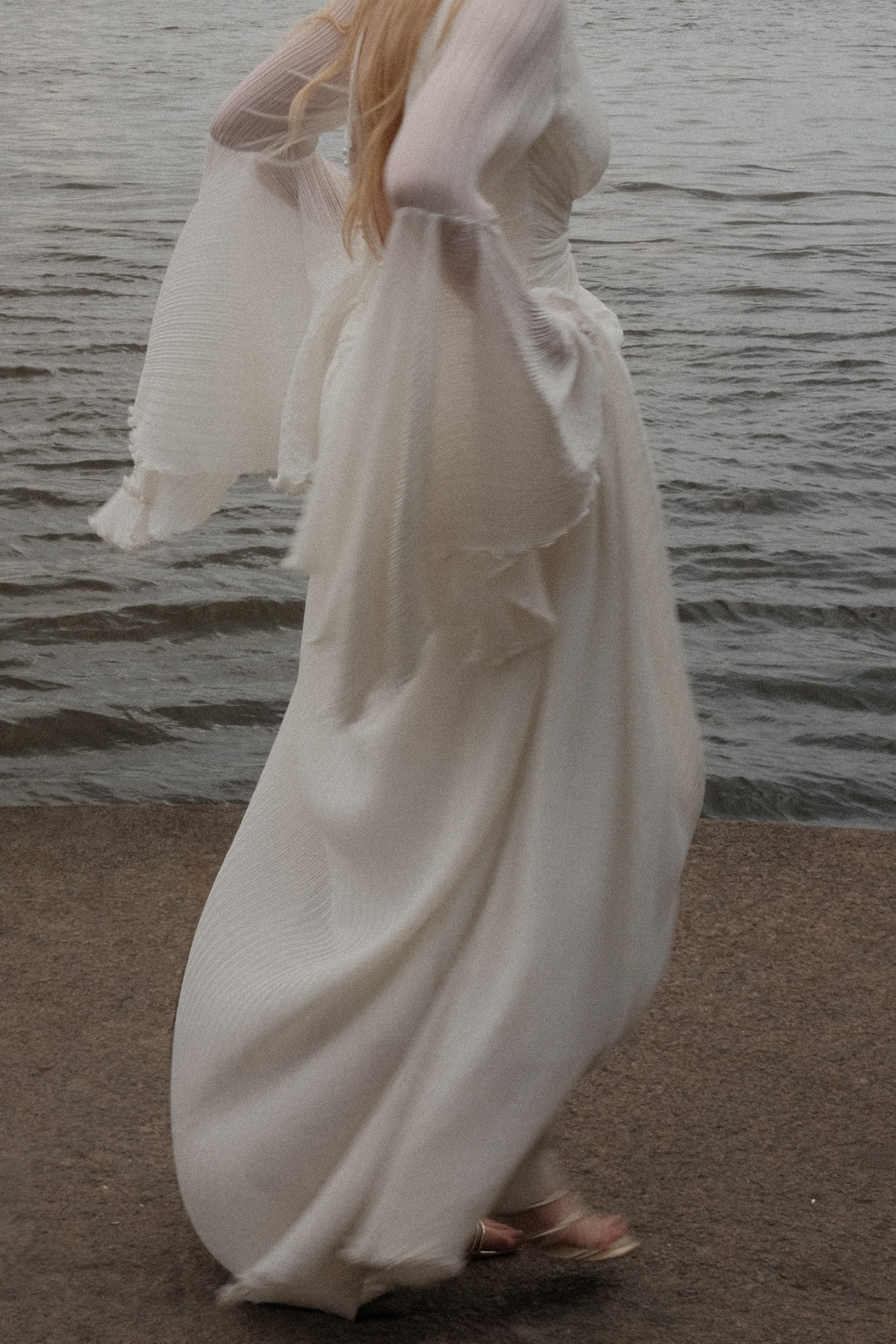 Museum elopement. Photographer Anna Curly | Weddings and Events in Dubai