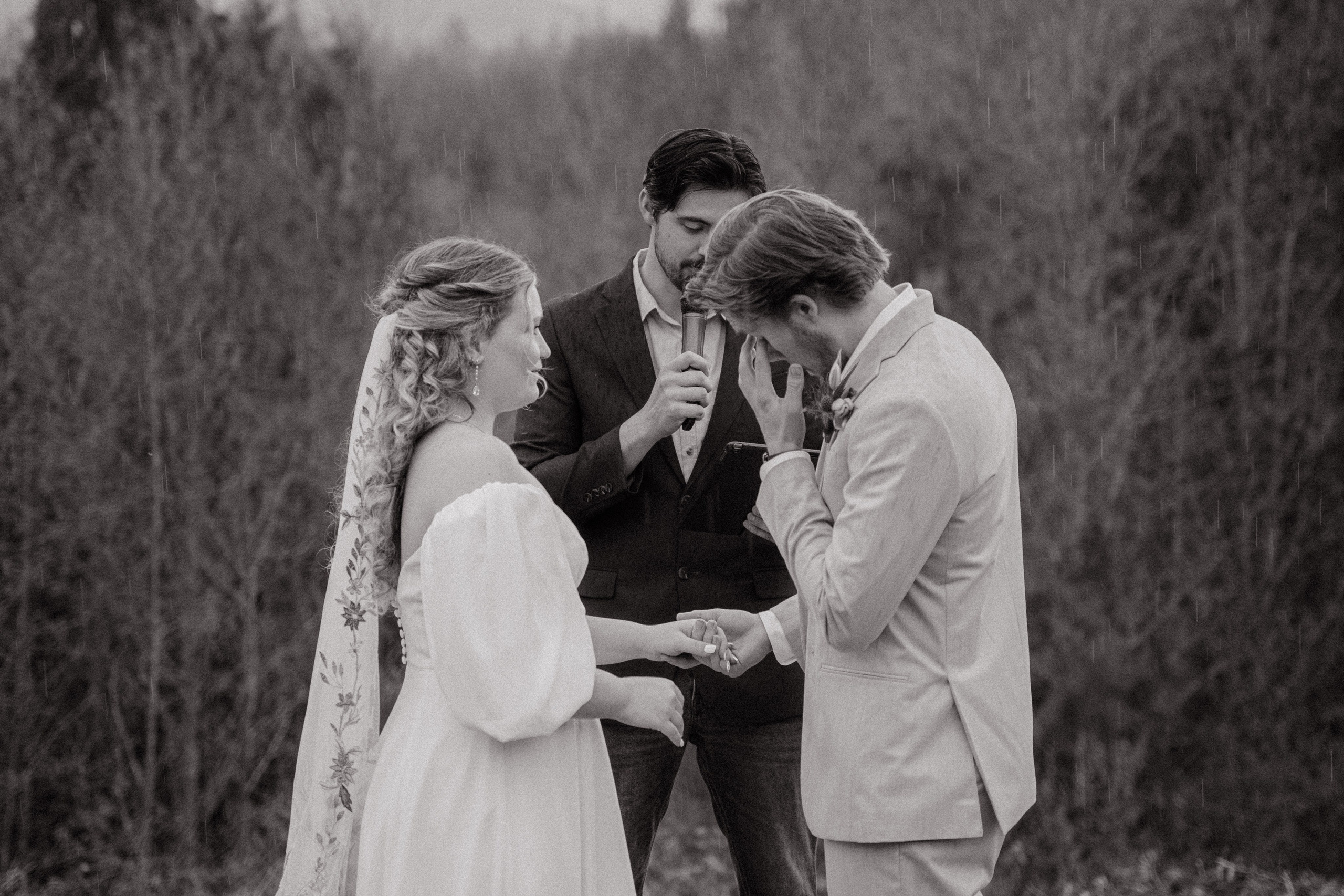 Katlyn and Josiah | Full Wedding day. Photographer in Washington Sophia D