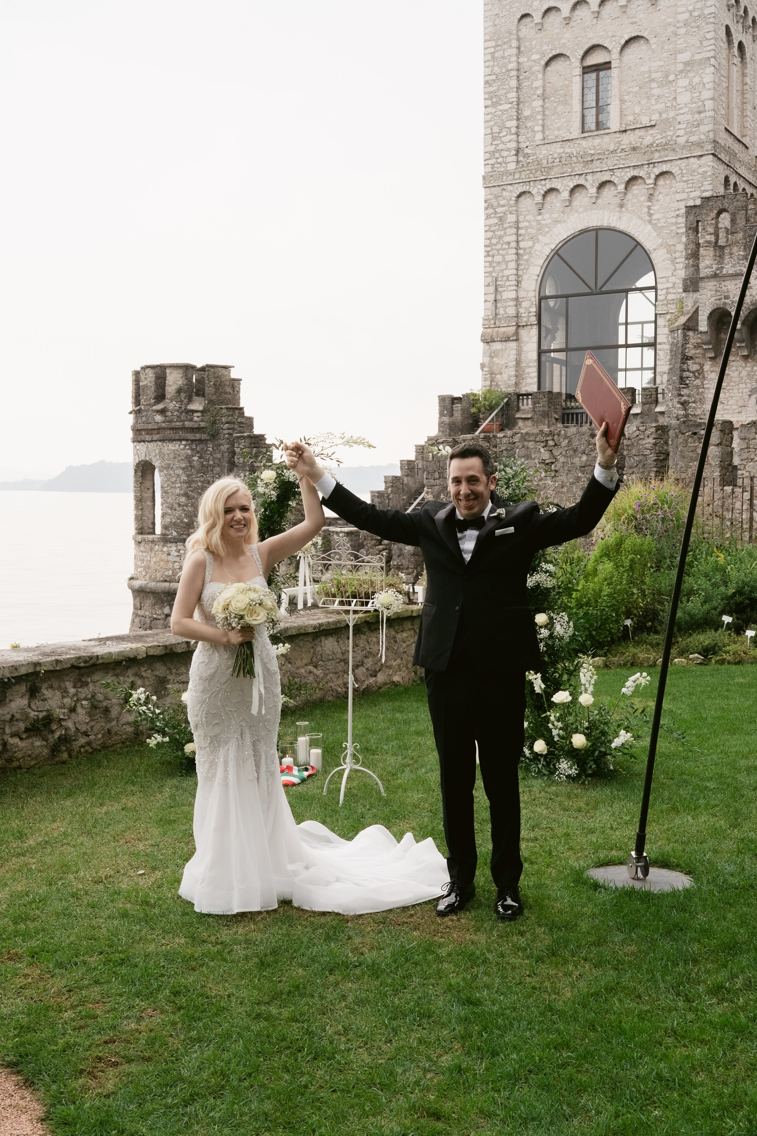 LINDSEY AND ROBERT _LAKE GARDA. PHOTOGRAPHER IN ITALY