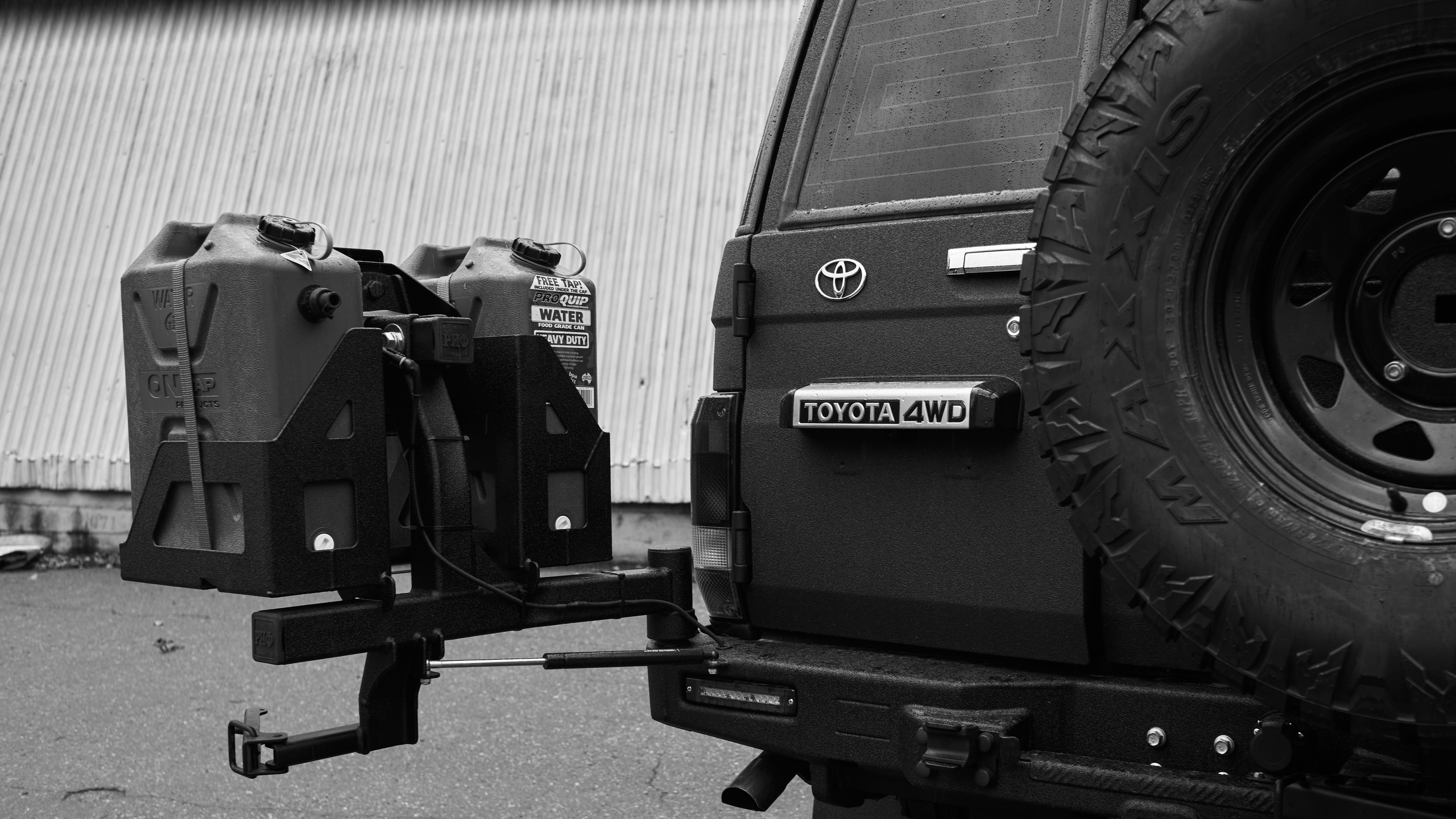 ADVERTISING. Daniil Khaitseer photography