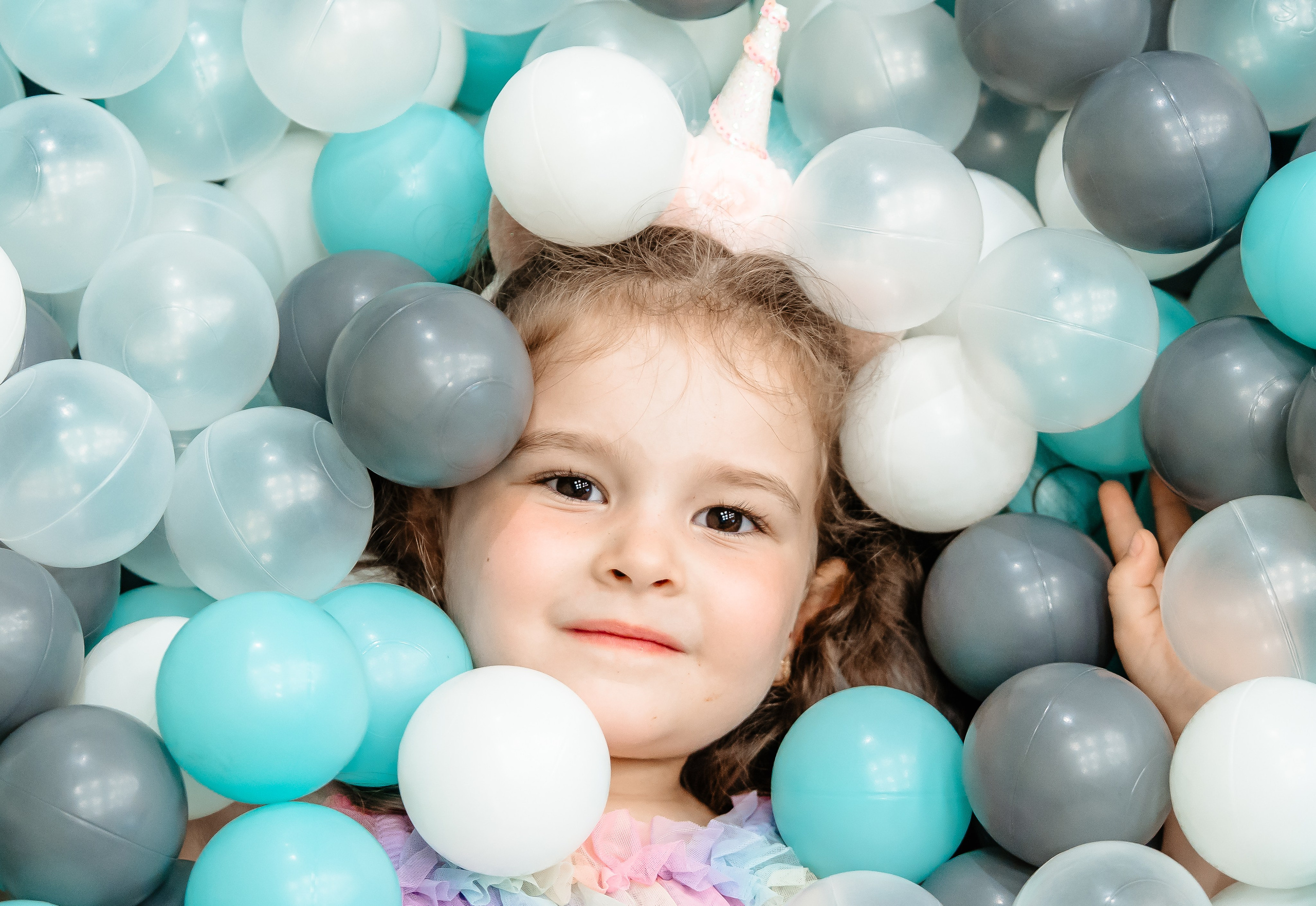 Aniversare Amira. Foto Studio — Fotograf de evenimente, nunti, botezuri, portrete