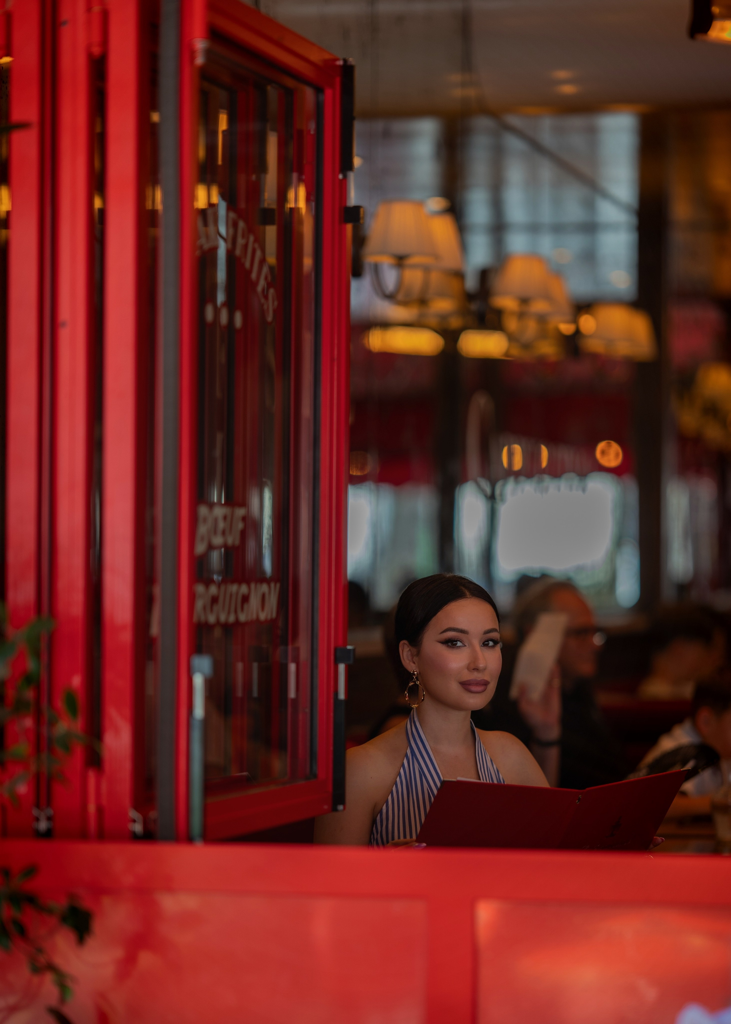 Caffee. Nina— Fashion и Beauty фотограф в Париже | Портретные и коммерческие фотосессии