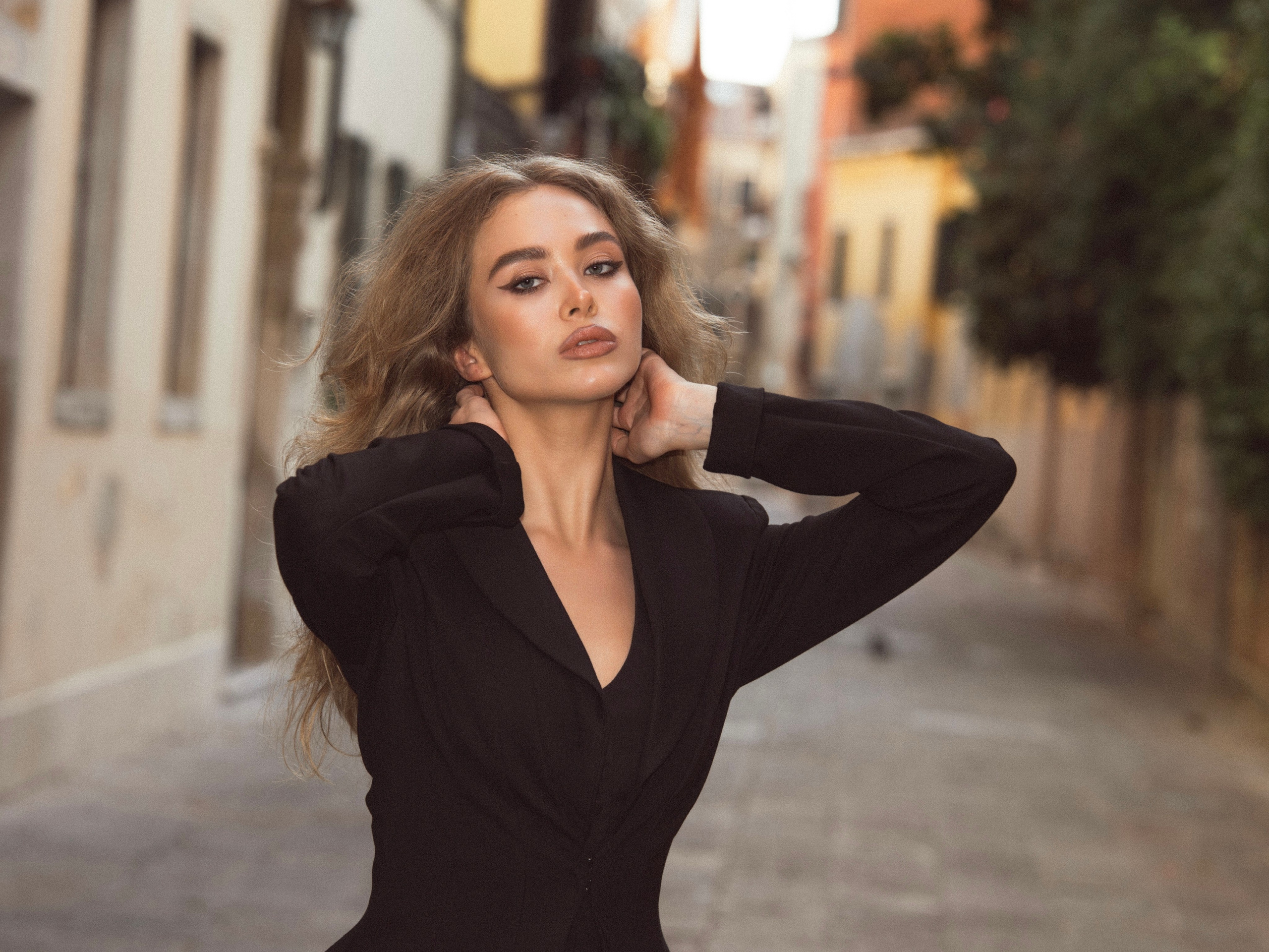 Venice. Nina — Fashion & Beauty Photographer in Paris | Portrait Photoshoots