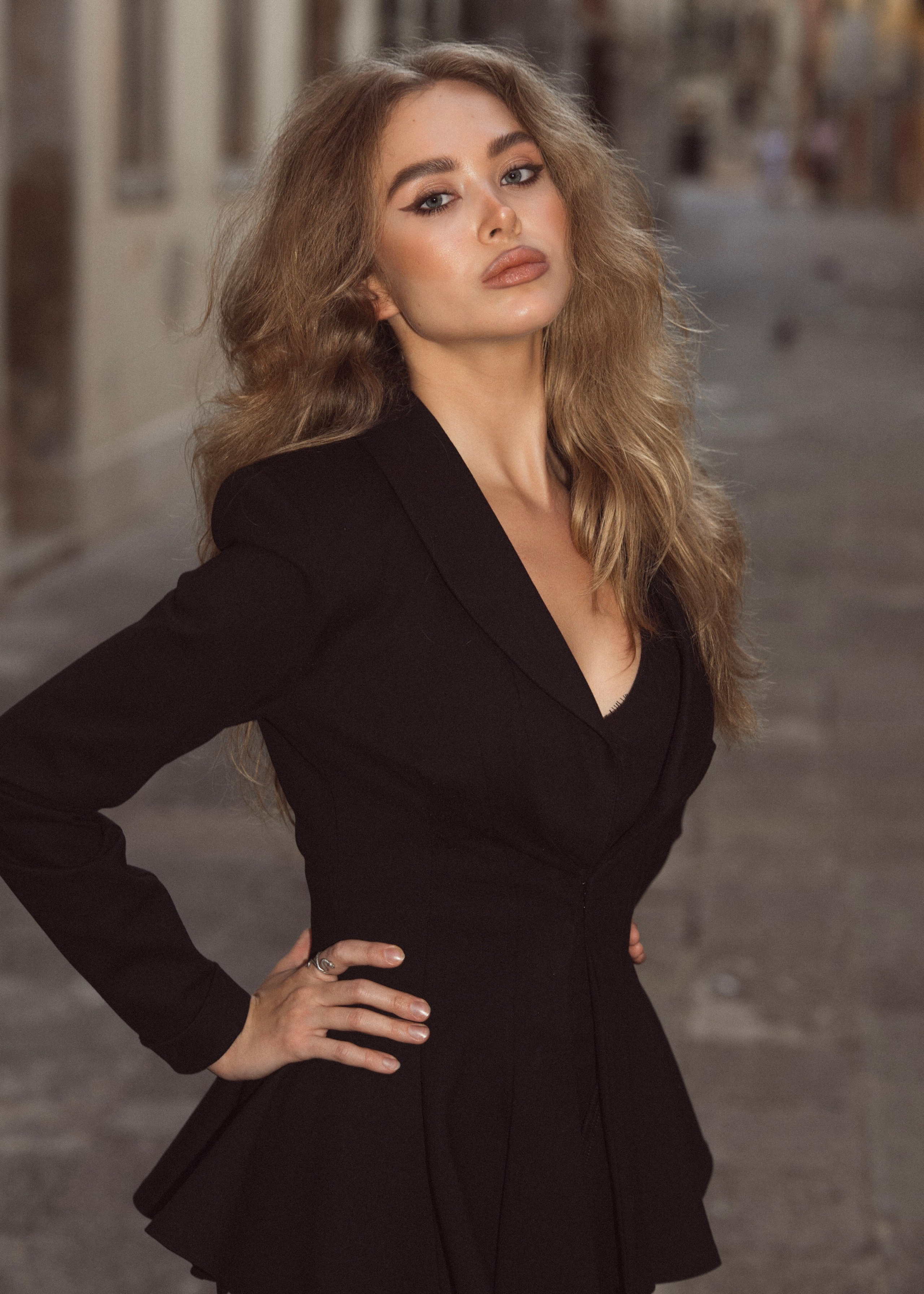 Venice. Nina — Fashion & Beauty Photographer in Paris | Portrait Photoshoots