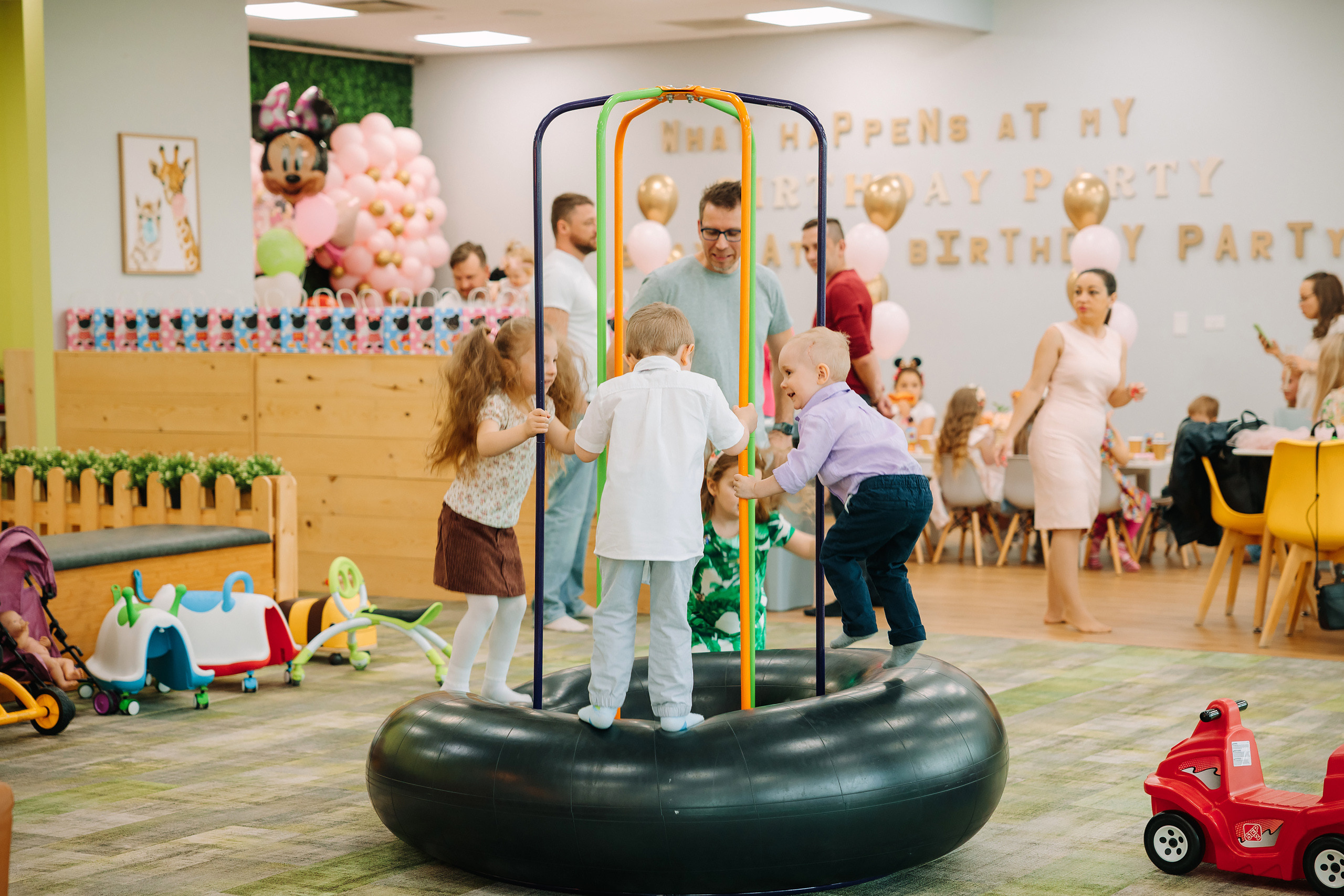 05.08.2022 First birthday. Wedding family event photographer in Chicago Nick Yushevich