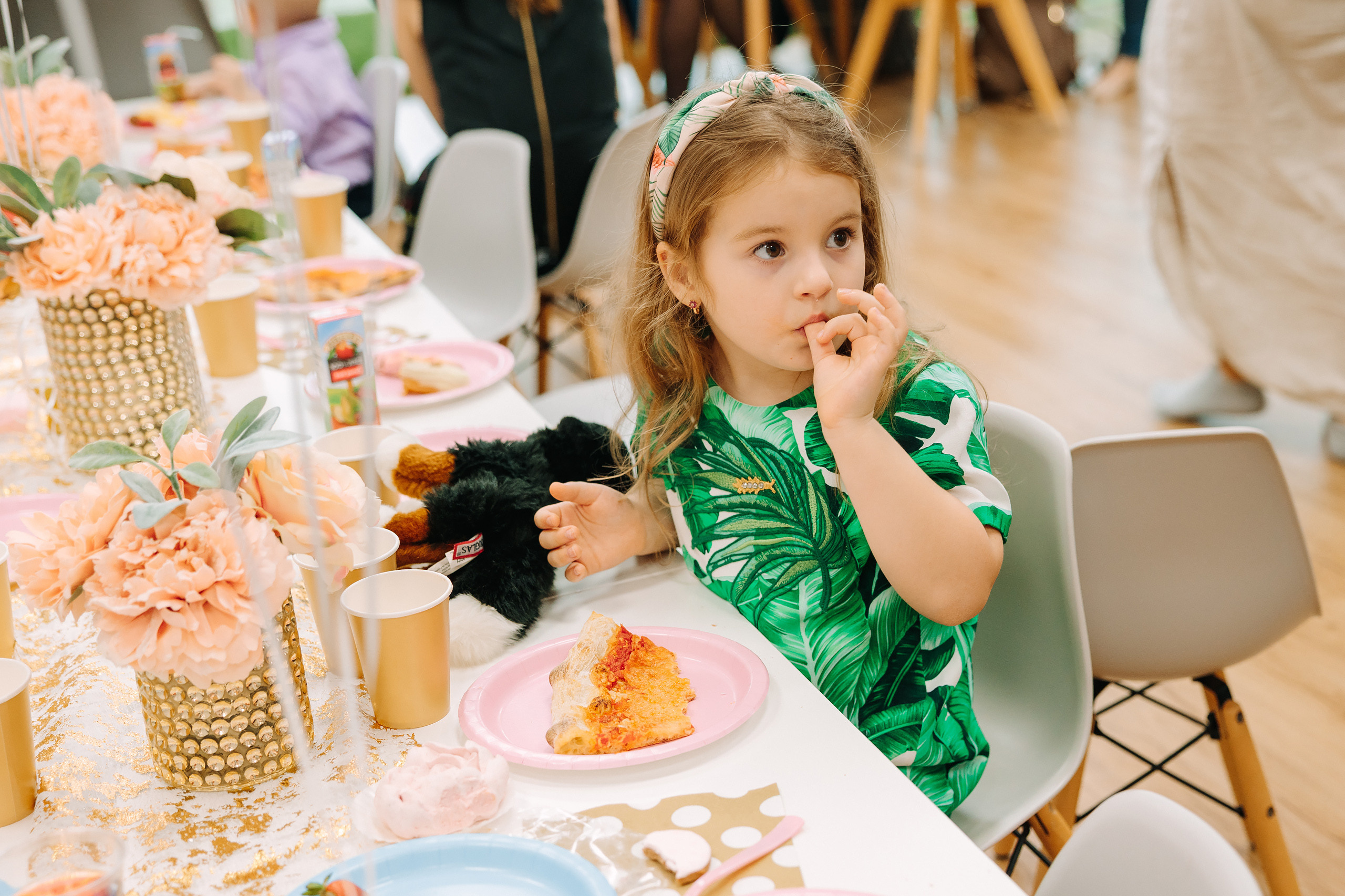 05.08.2022 First birthday. Wedding family event photographer in Chicago Nick Yushevich