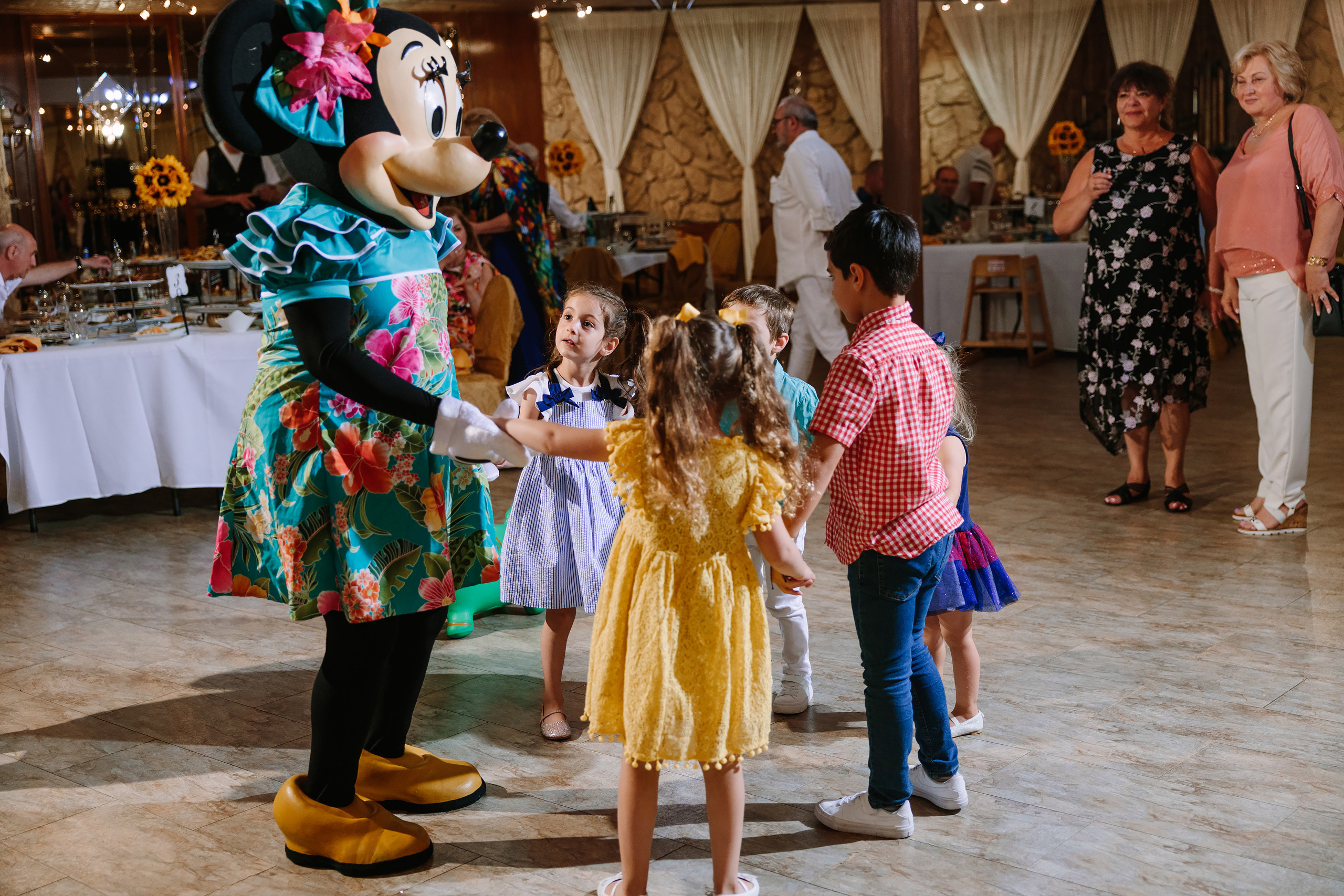 07.10.2022 First birthday. Wedding family event photographer in Chicago Nick Yushevich