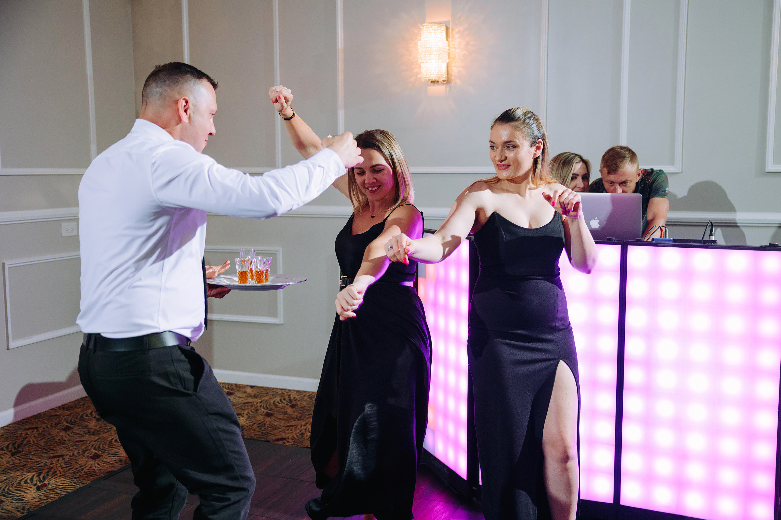 05.13.2022 Birthday Party. Wedding family event photographer in Chicago Nick Yushevich