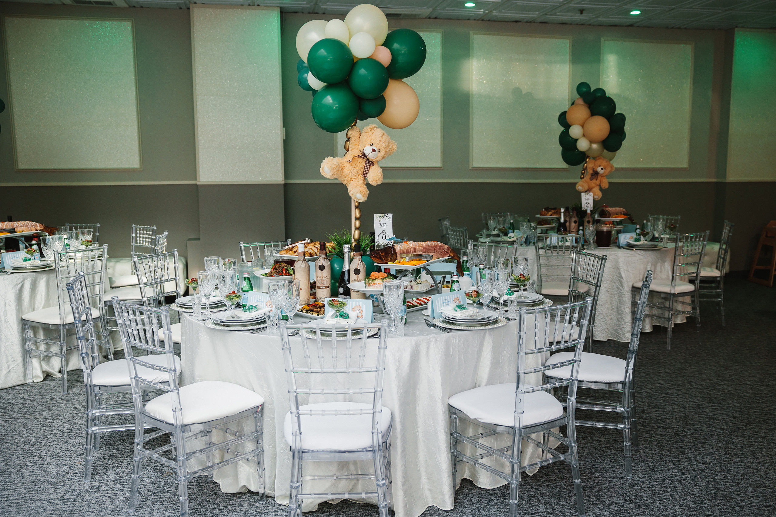 05292022 Cumetria. Wedding family event photographer in Chicago Nick Yushevich