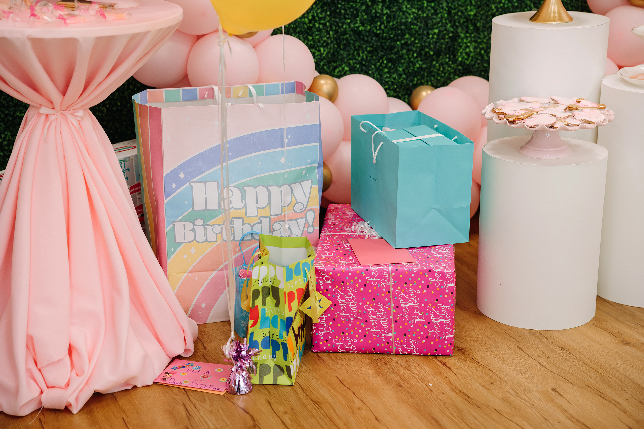 05.08.2022 First birthday. Wedding family event photographer in Chicago Nick Yushevich