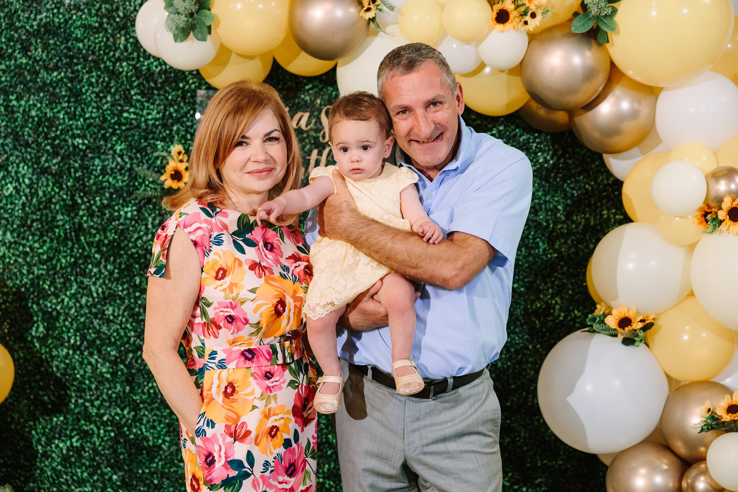 07.10.2022 First birthday. Wedding family event photographer in Chicago Nick Yushevich