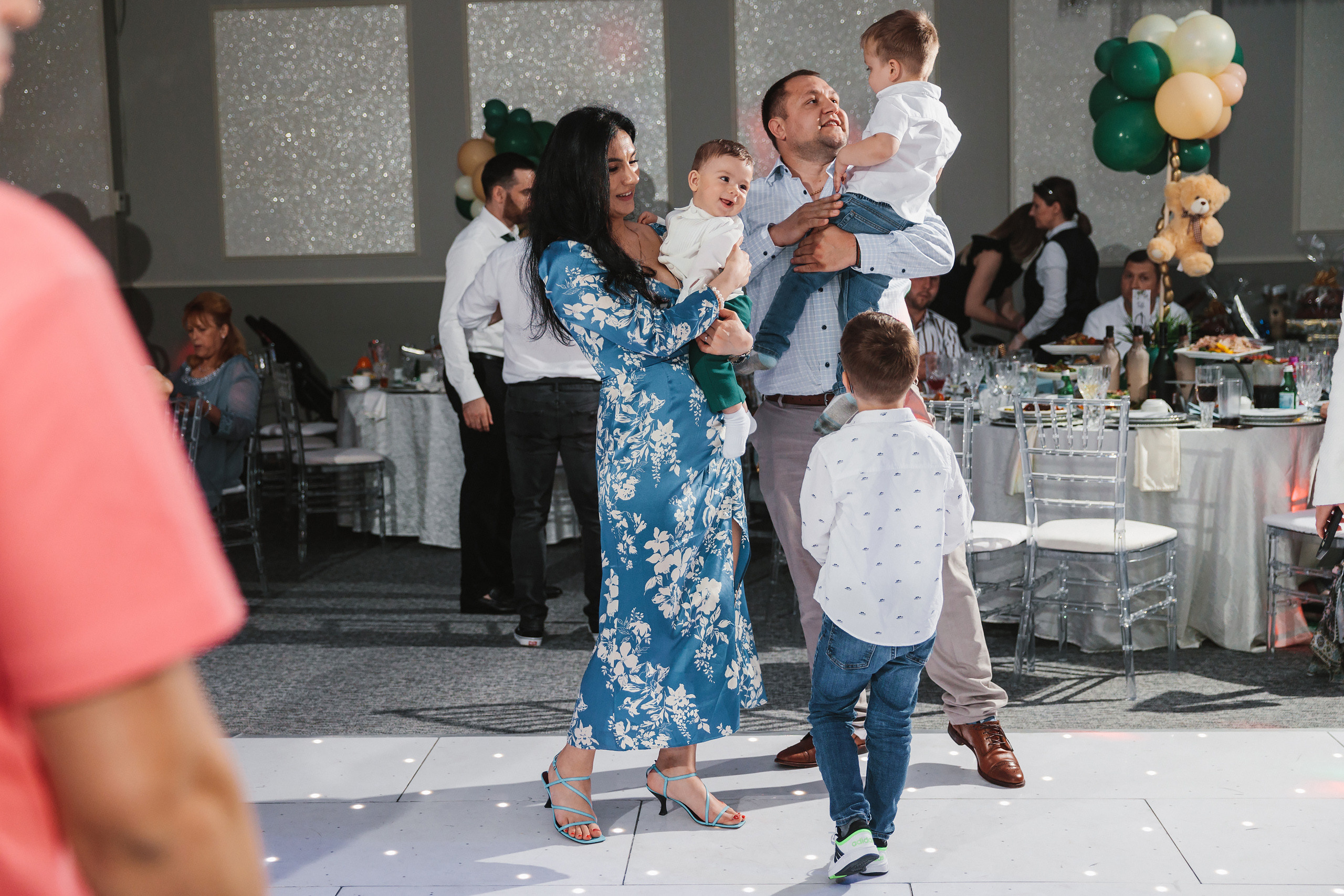 05292022 Cumetria. Wedding family event photographer in Chicago Nick Yushevich