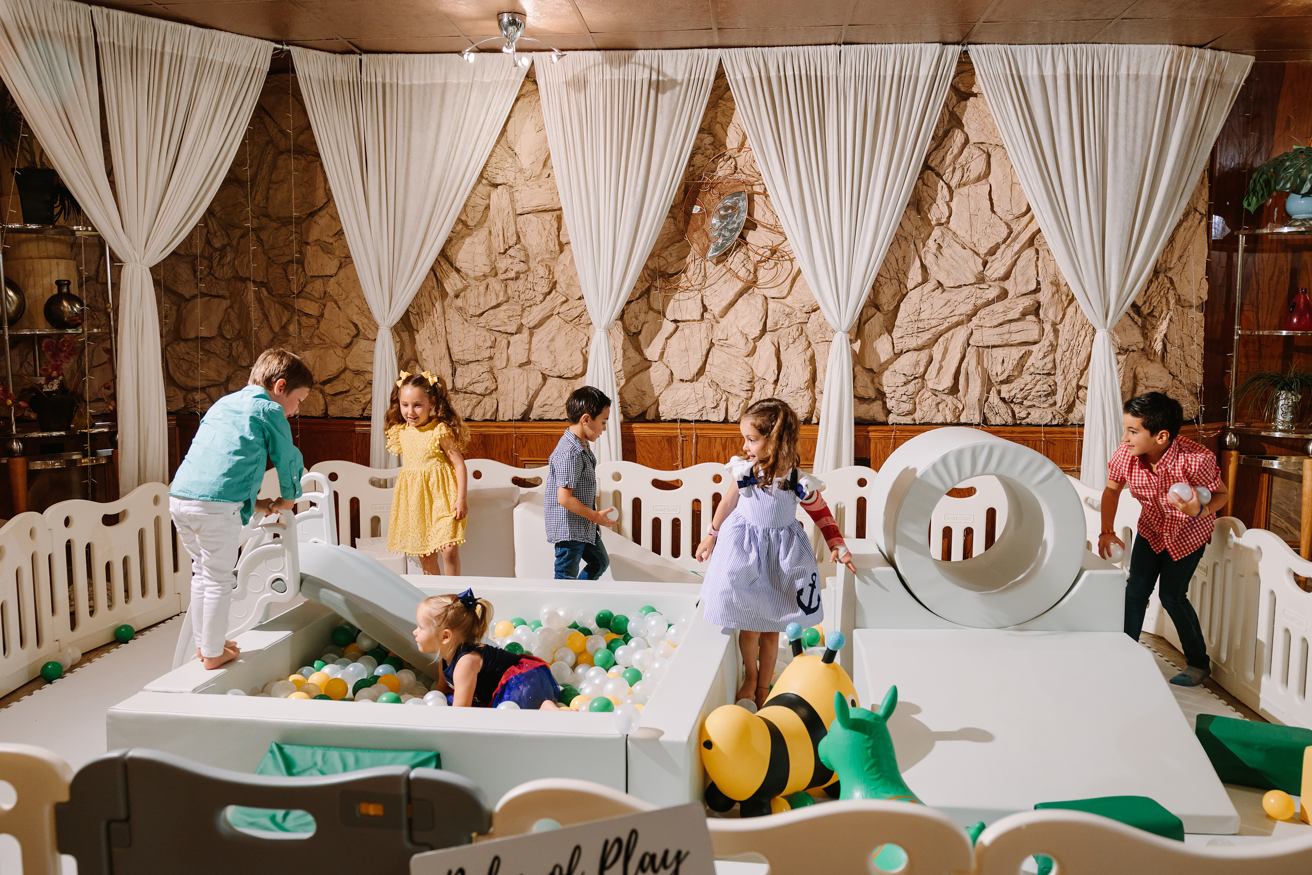 07.10.2022 First birthday. Wedding family event photographer in Chicago Nick Yushevich