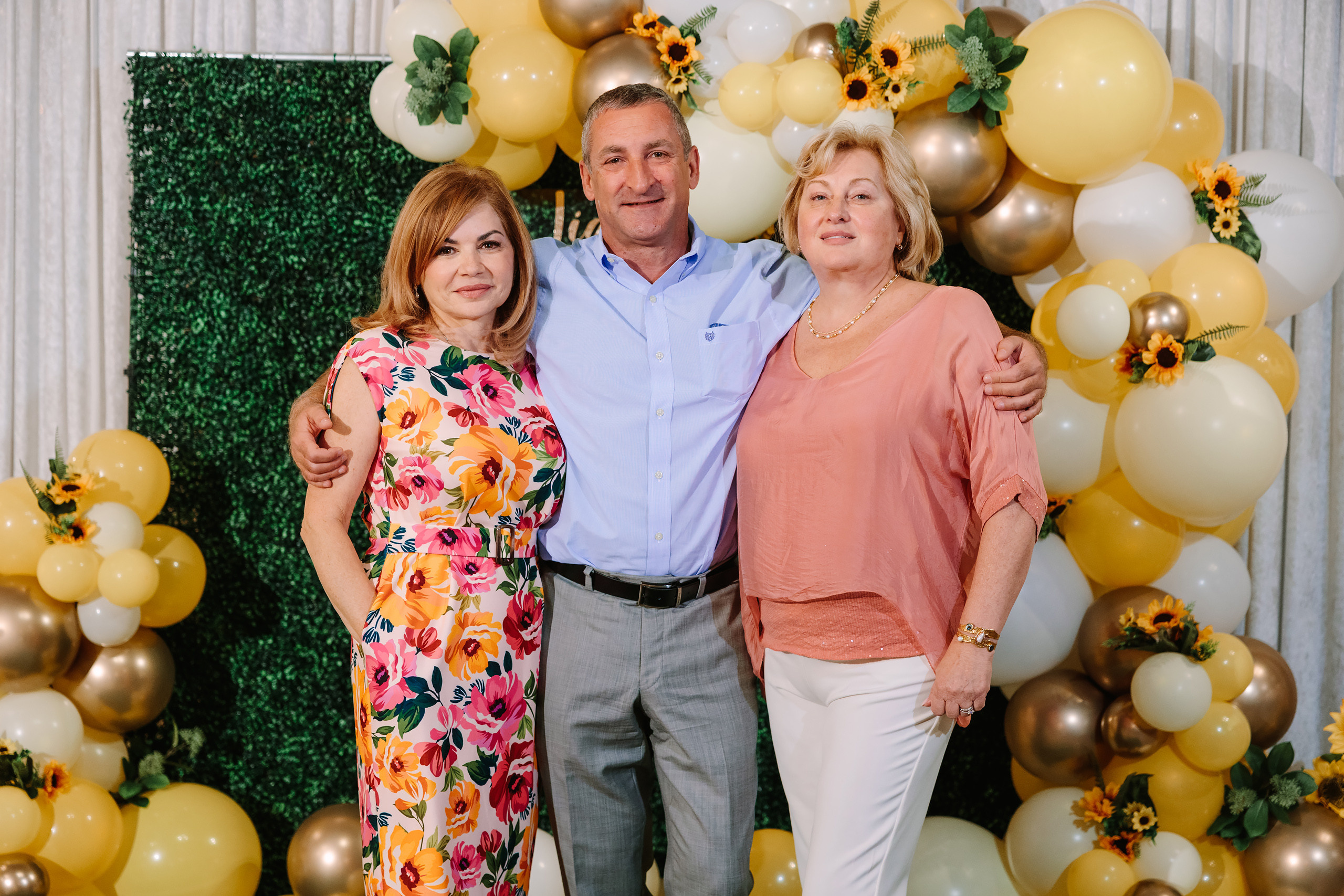 07.10.2022 First birthday. Wedding family event photographer in Chicago Nick Yushevich